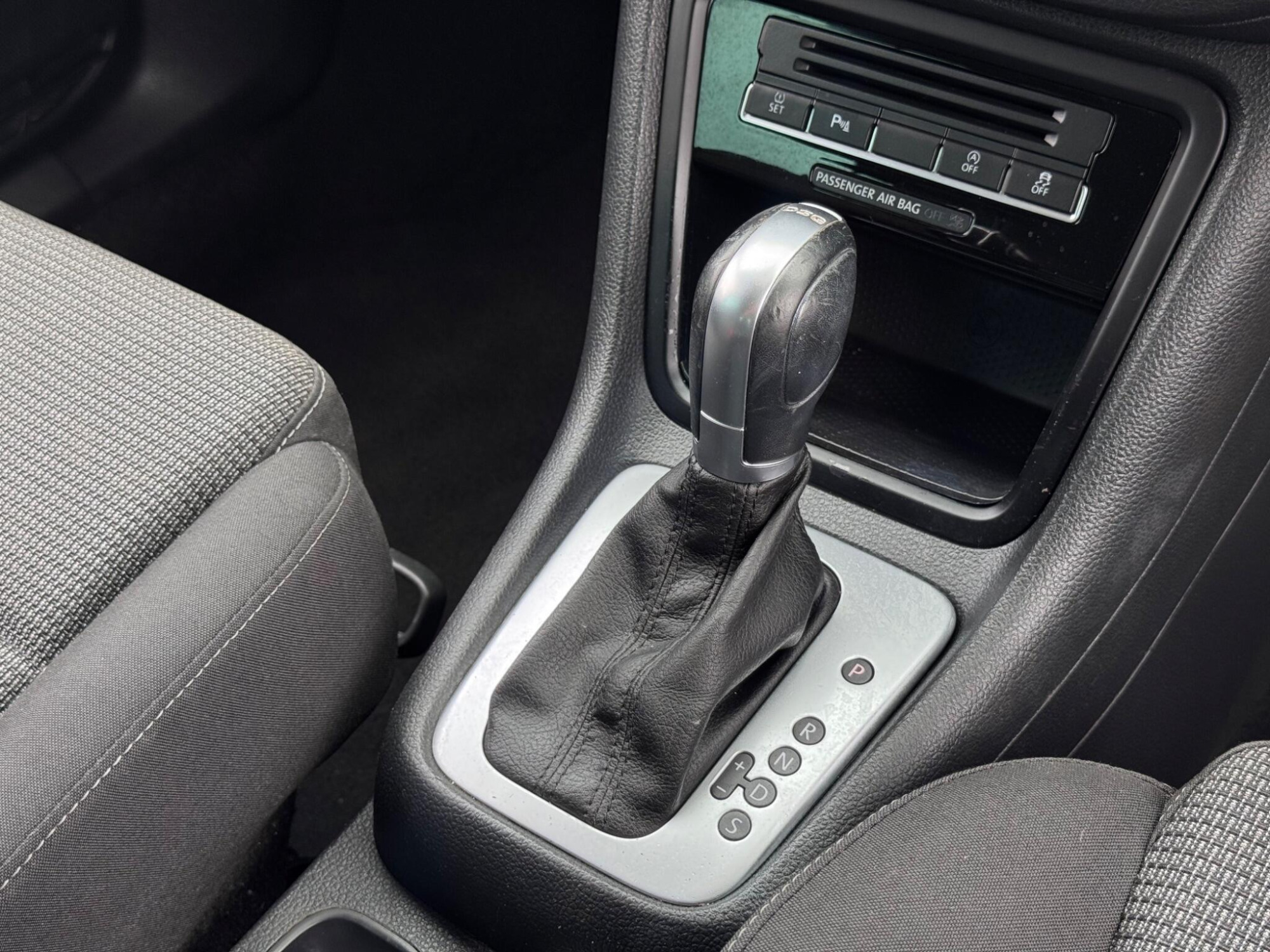 2017 Volkswagen Sharan image 10