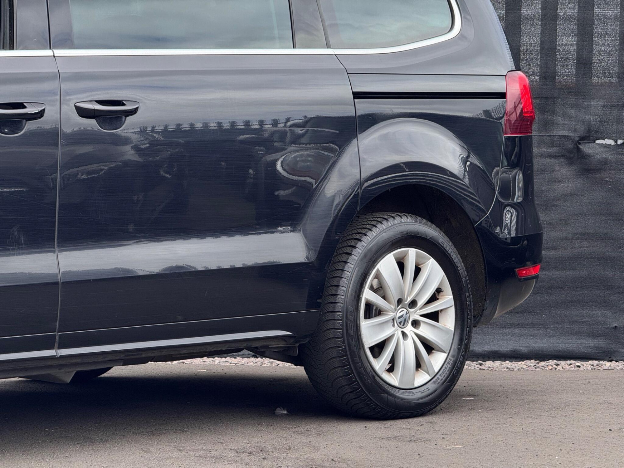 2017 Volkswagen Sharan image 28