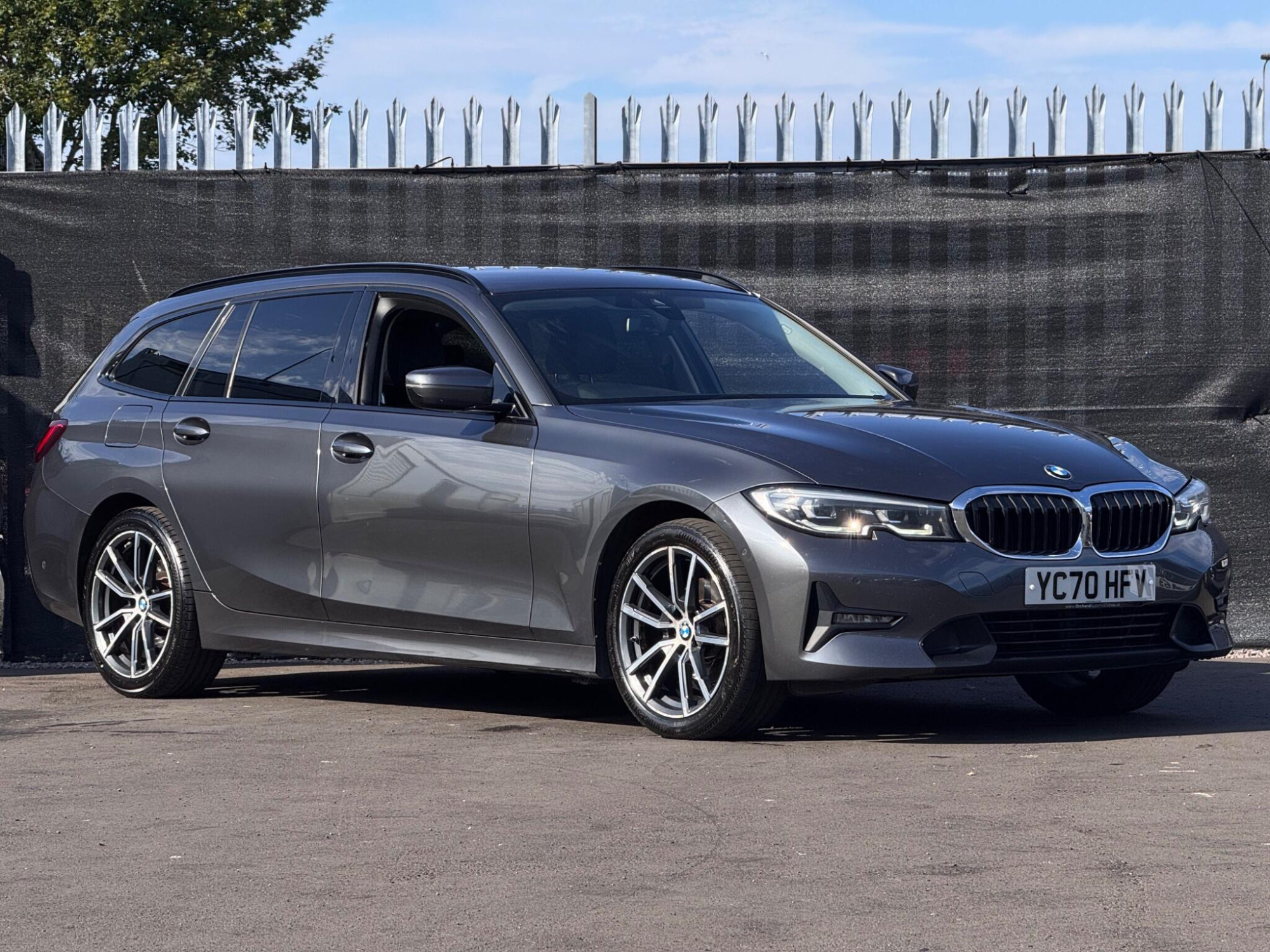 2020 BMW 3 Series image 1