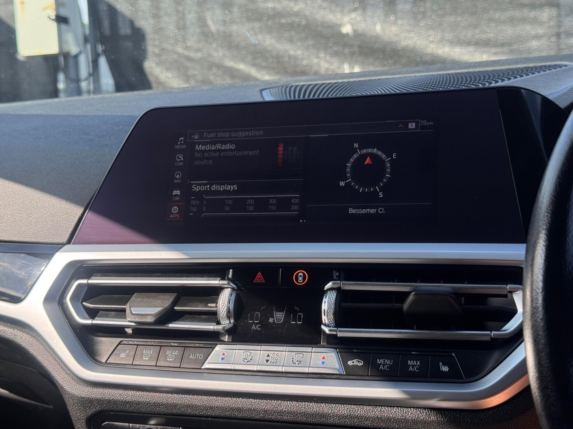 2020 BMW 3 Series image 25