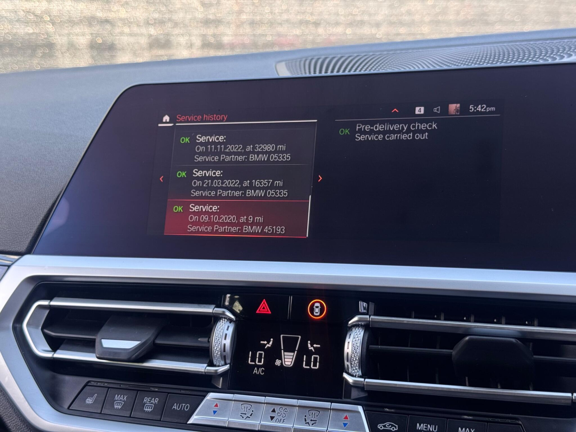 2020 BMW 3 Series image 32