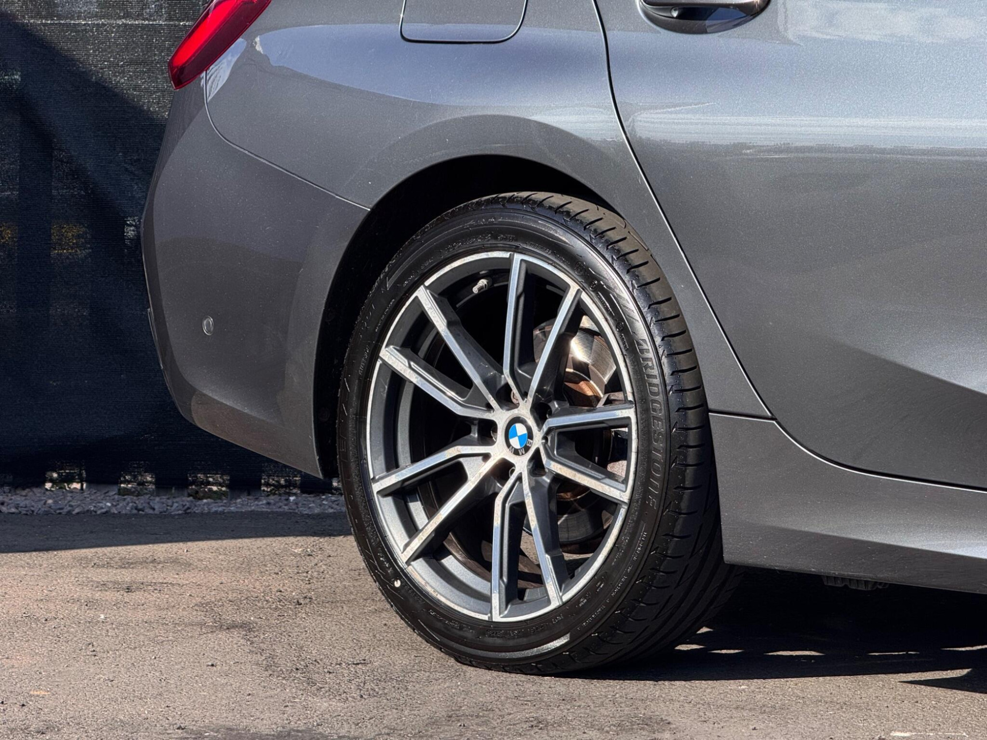2020 BMW 3 Series image 13