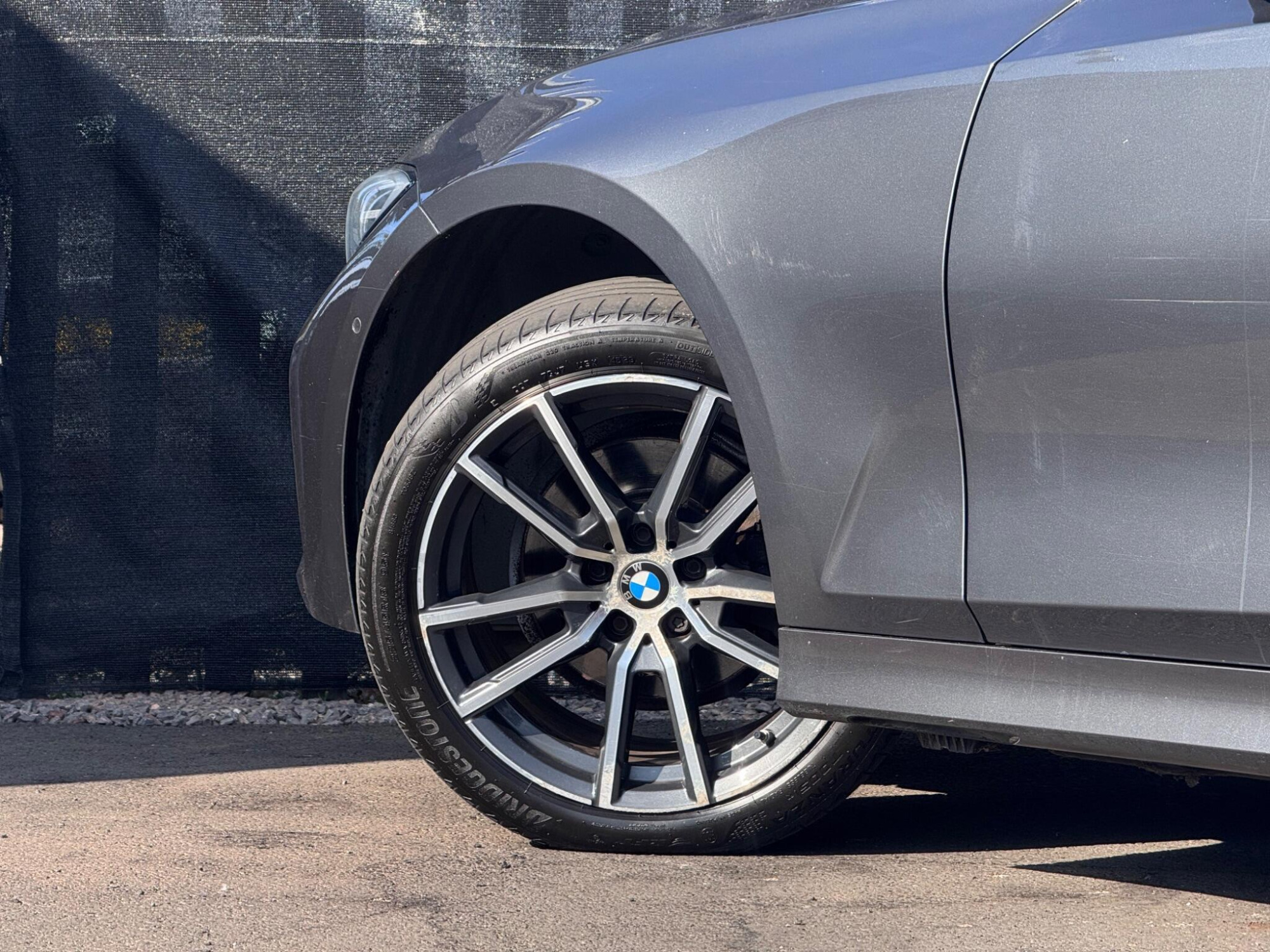 2020 BMW 3 Series image 17