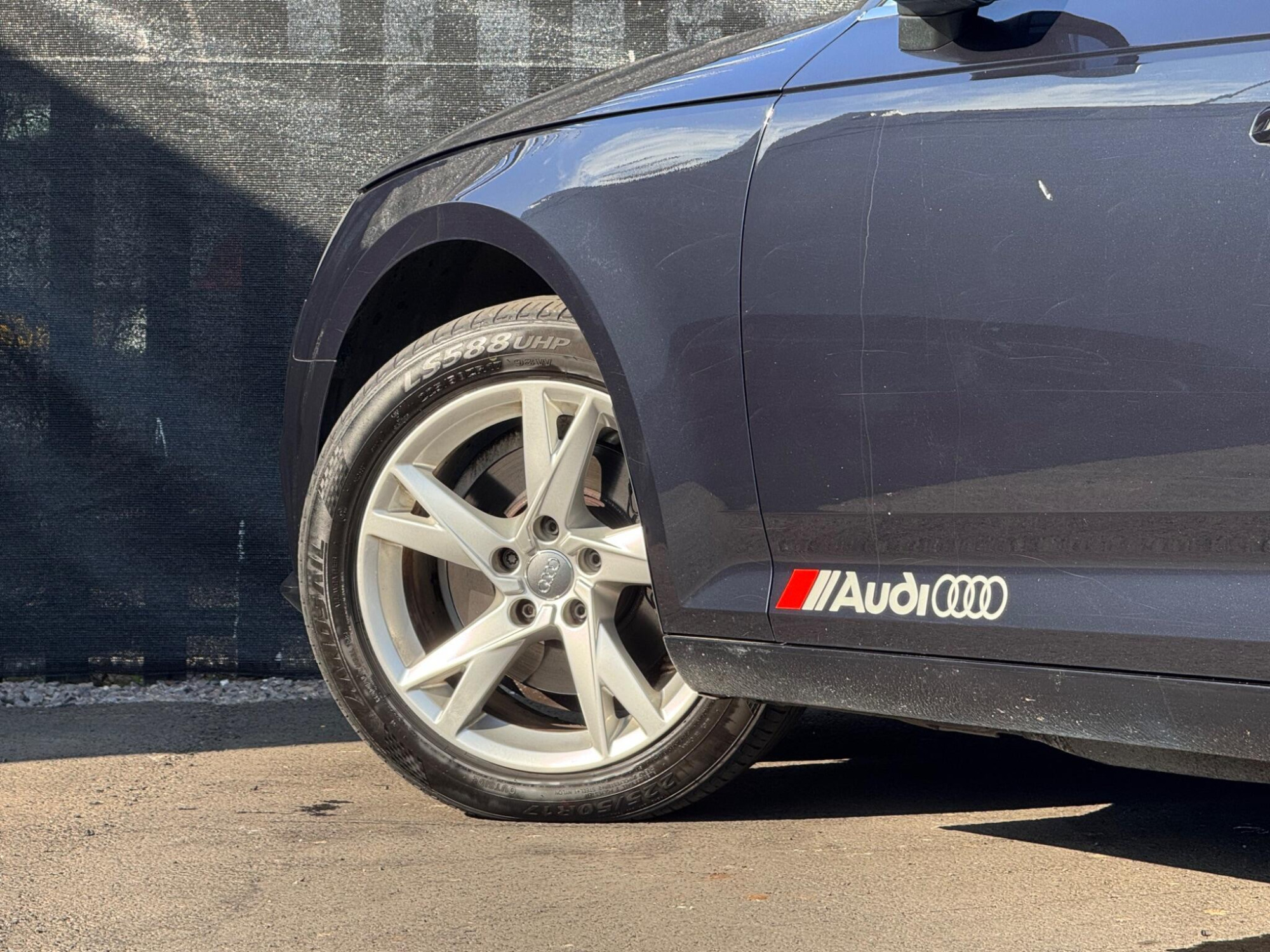 2017 Audi A4 Avant image 15