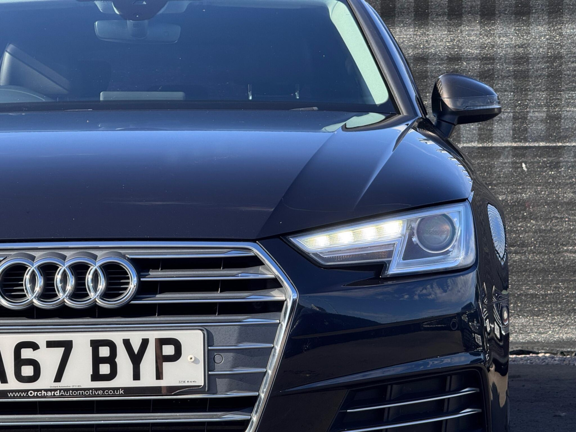 2017 Audi A4 Avant image 9