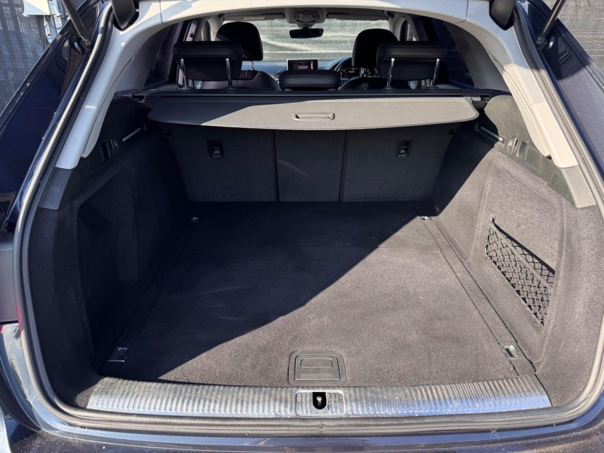 2017 Audi A4 Avant image 27