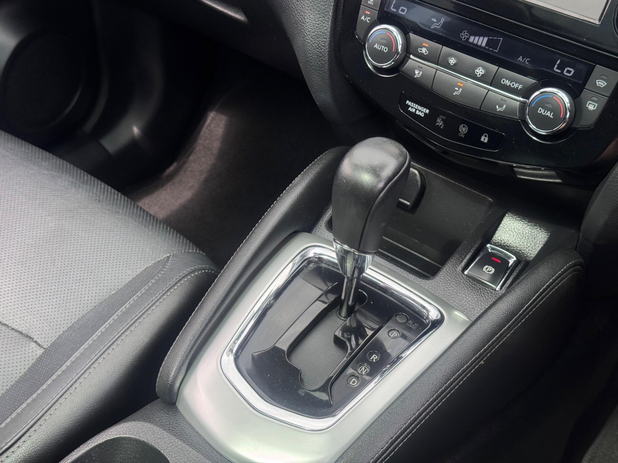 2016 Nissan Qashqai image 31