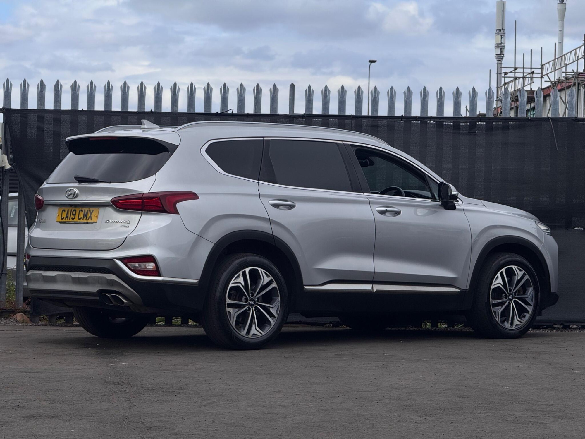 2019 Hyundai Santa Fe image 9