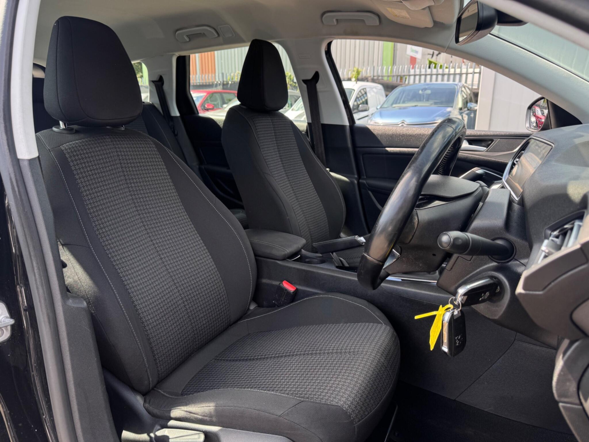 2019 Peugeot 308 SW image 7