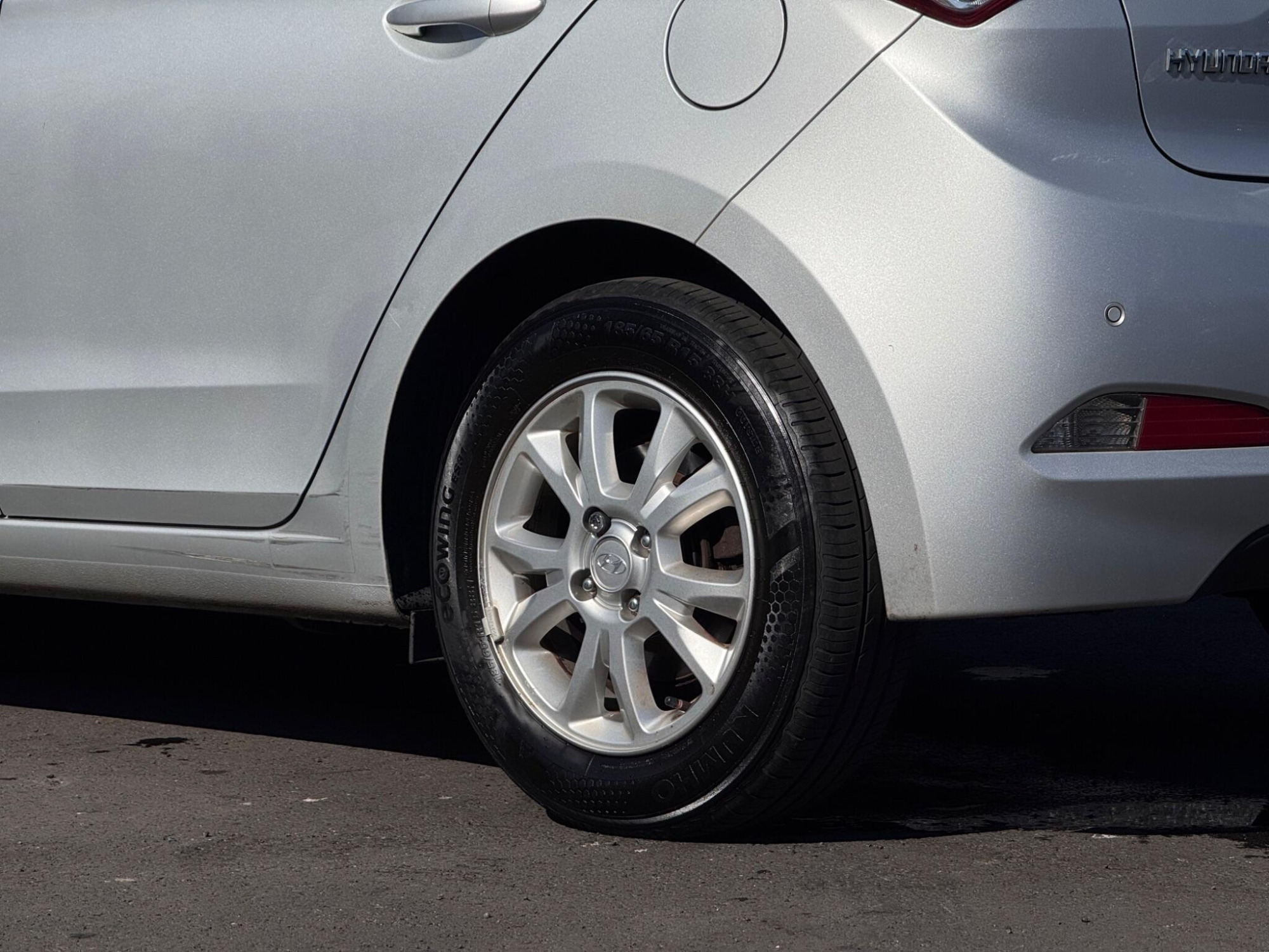 2017 Hyundai i20 image 19