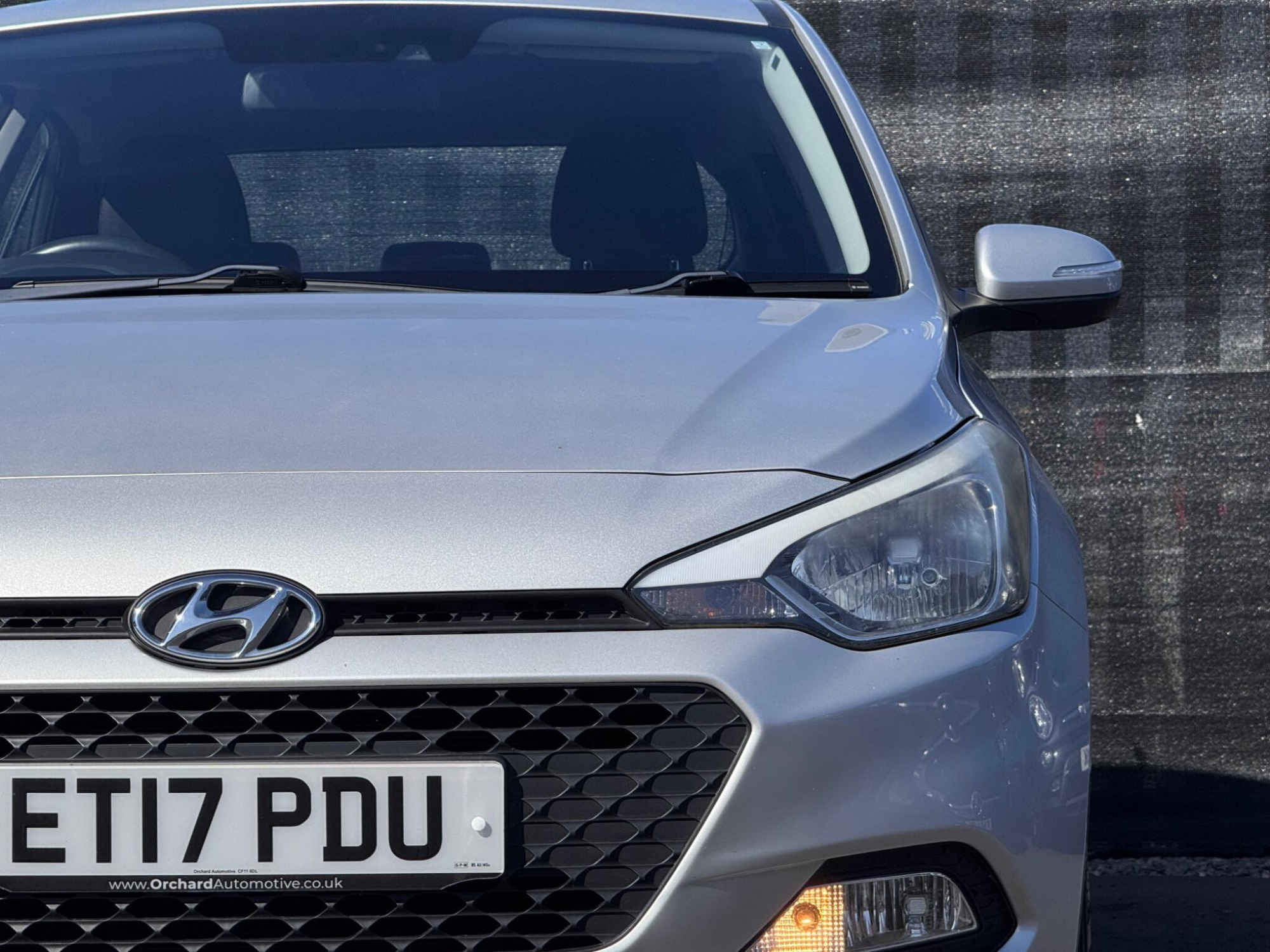 2017 Hyundai i20 image 8