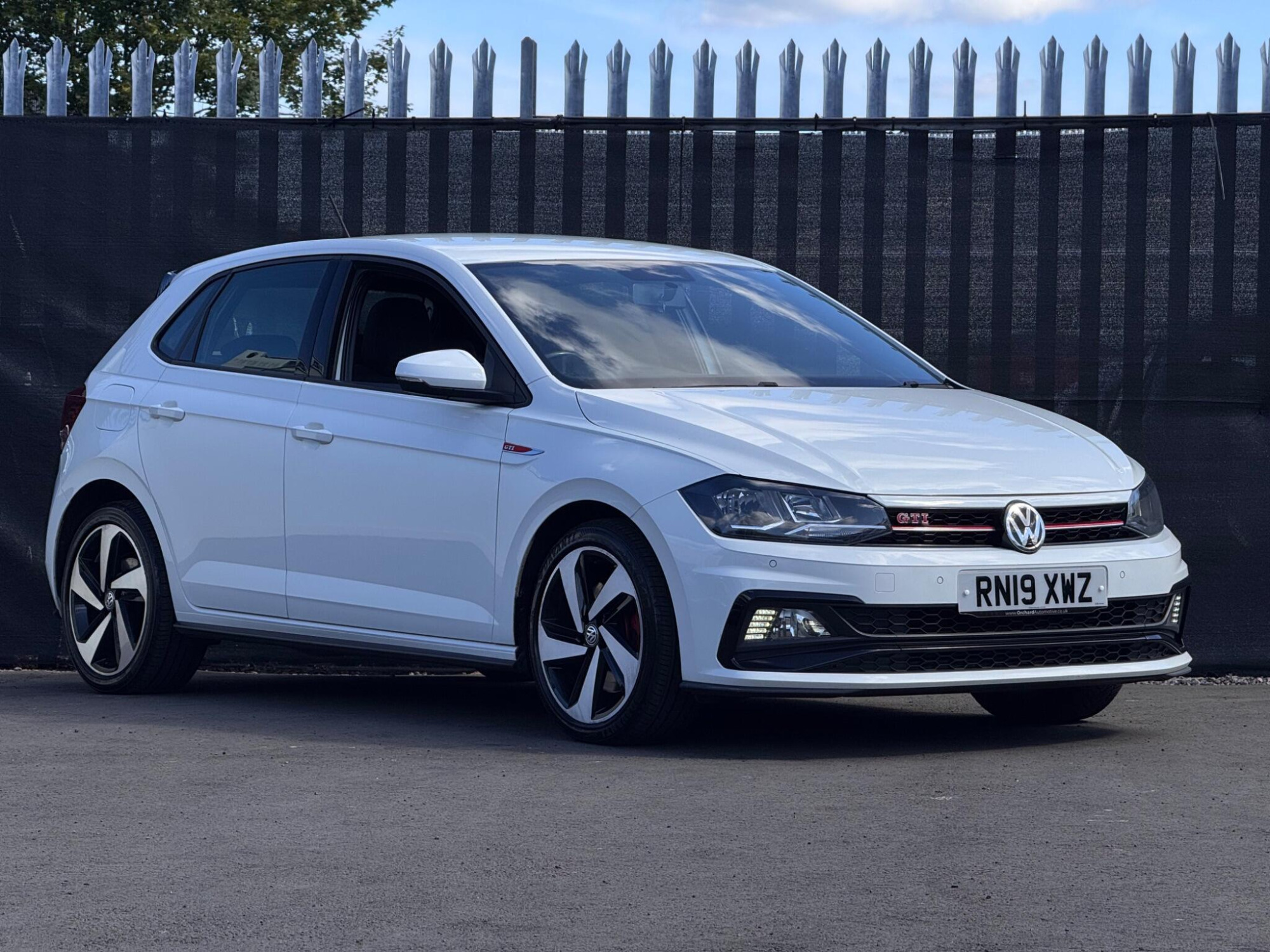 2019 Volkswagen Polo image 1