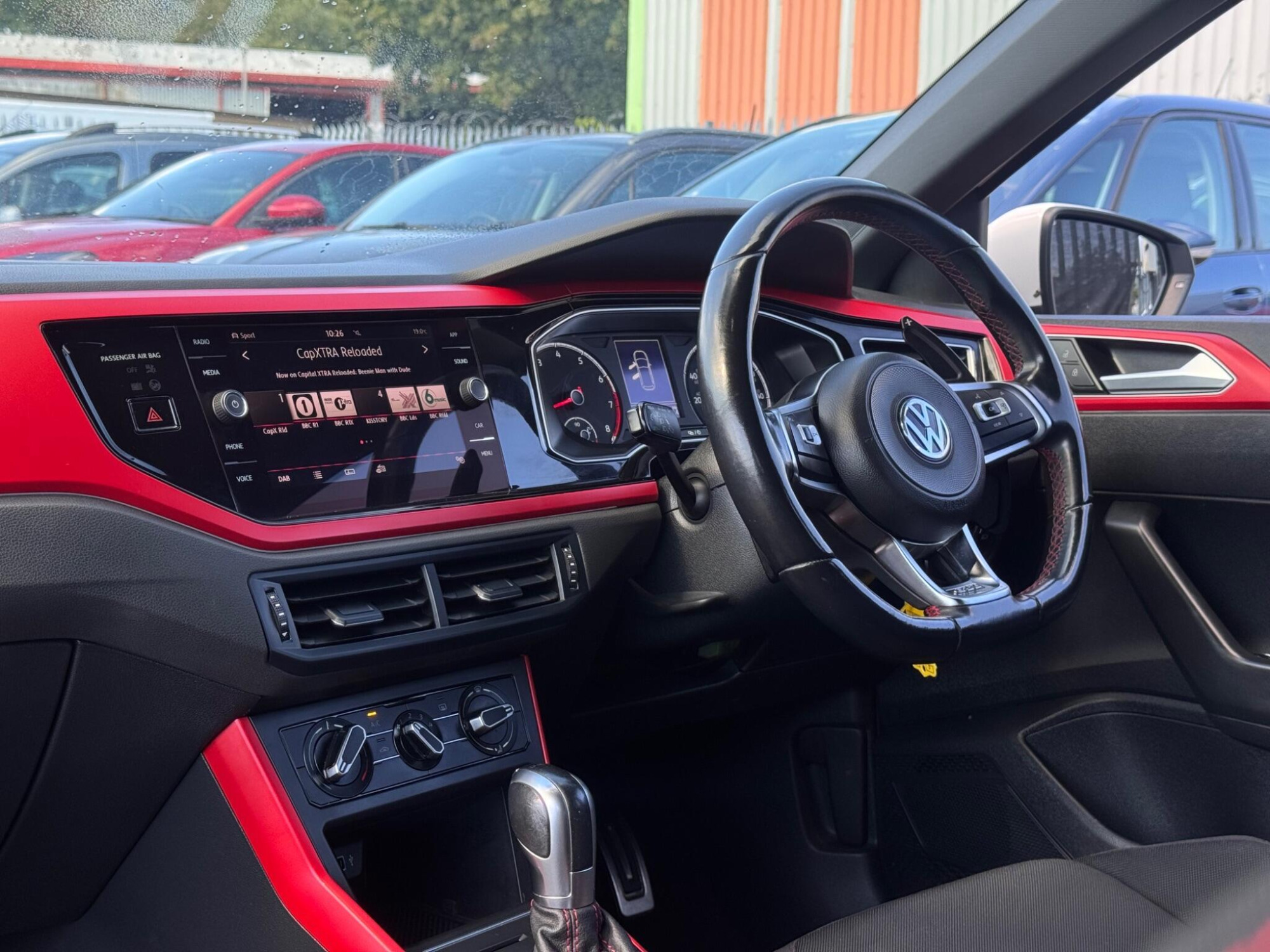 2019 Volkswagen Polo image 4