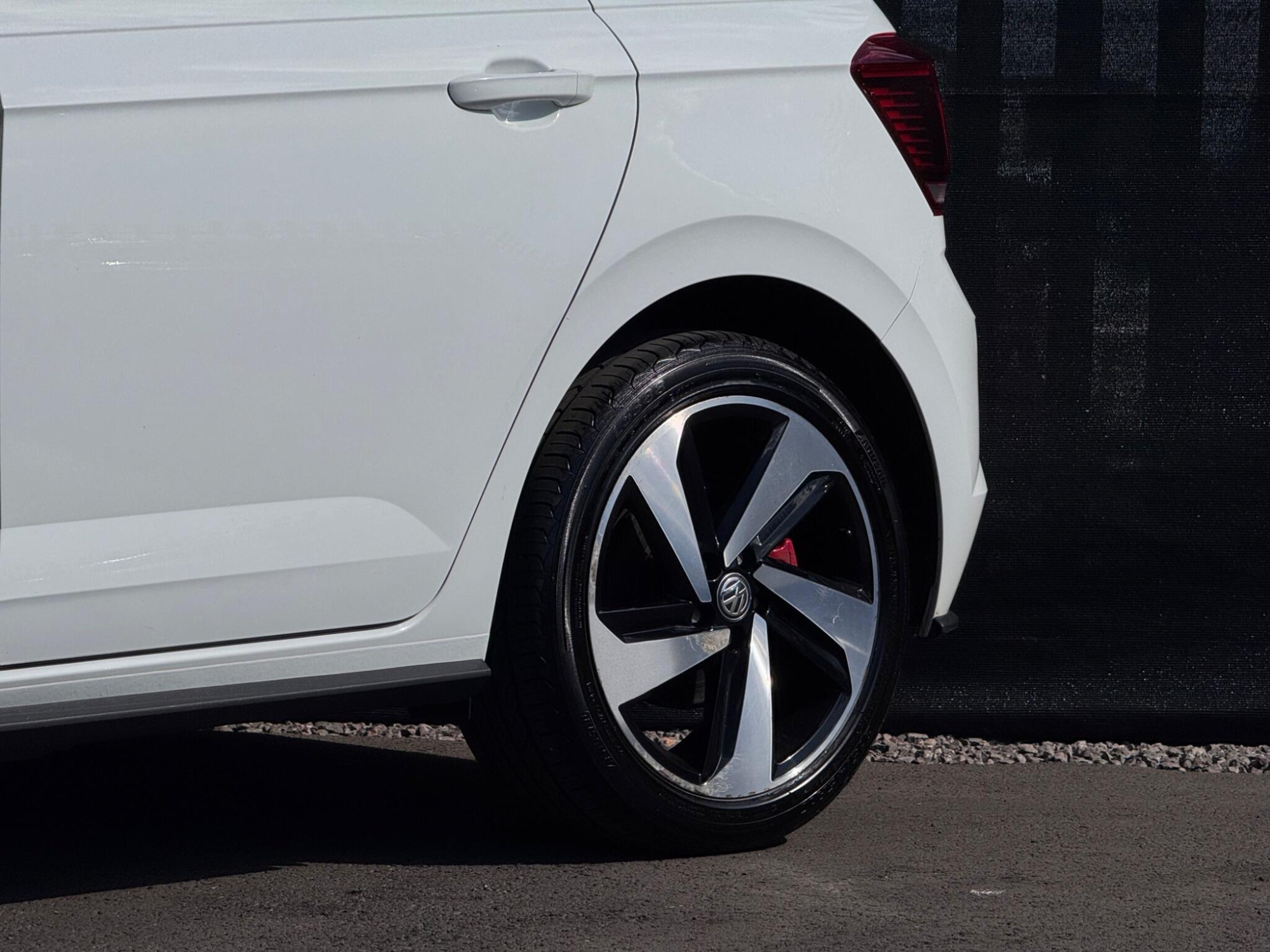 2019 Volkswagen Polo image 23