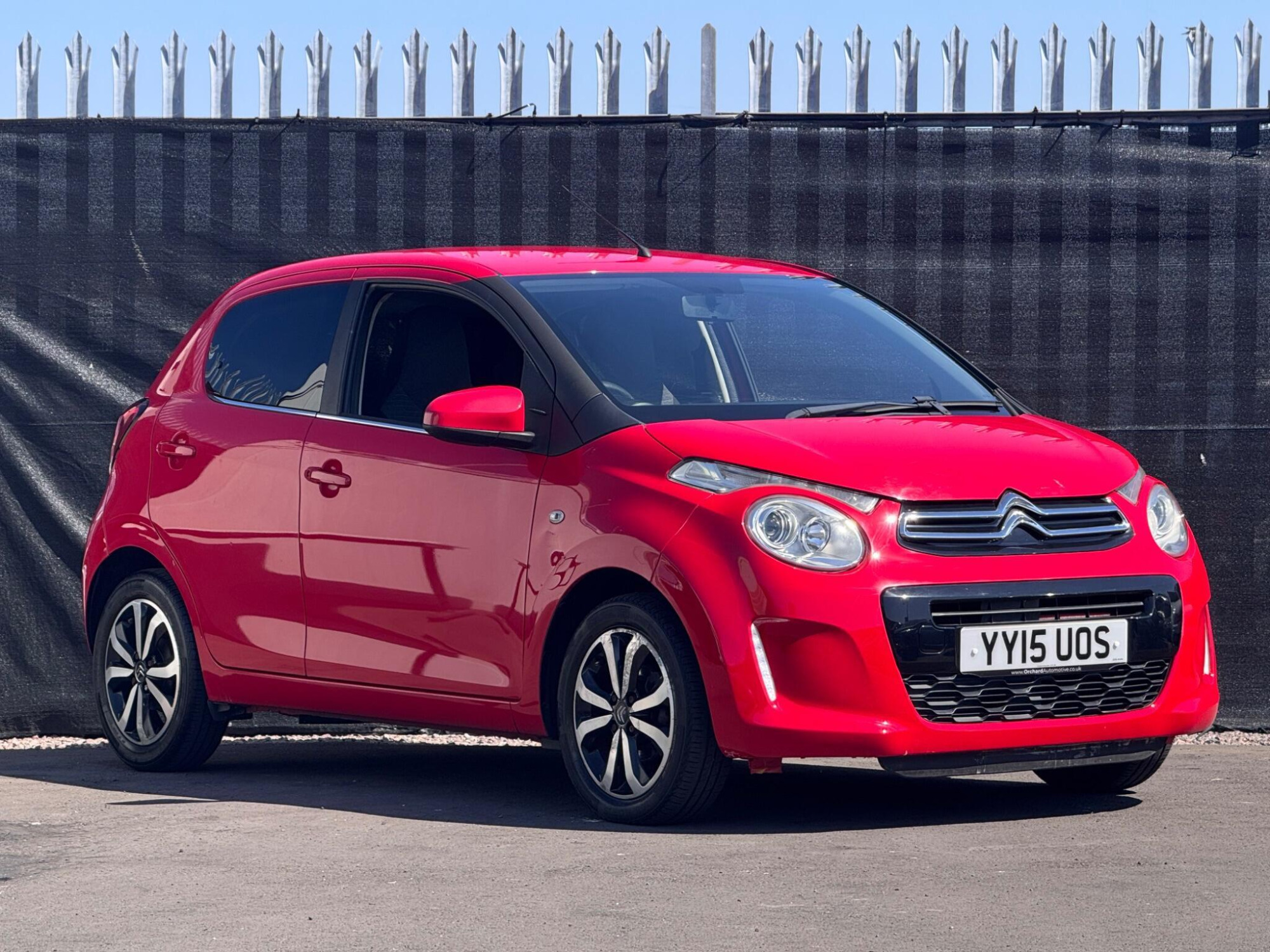 2015 Citroen C1 image 1
