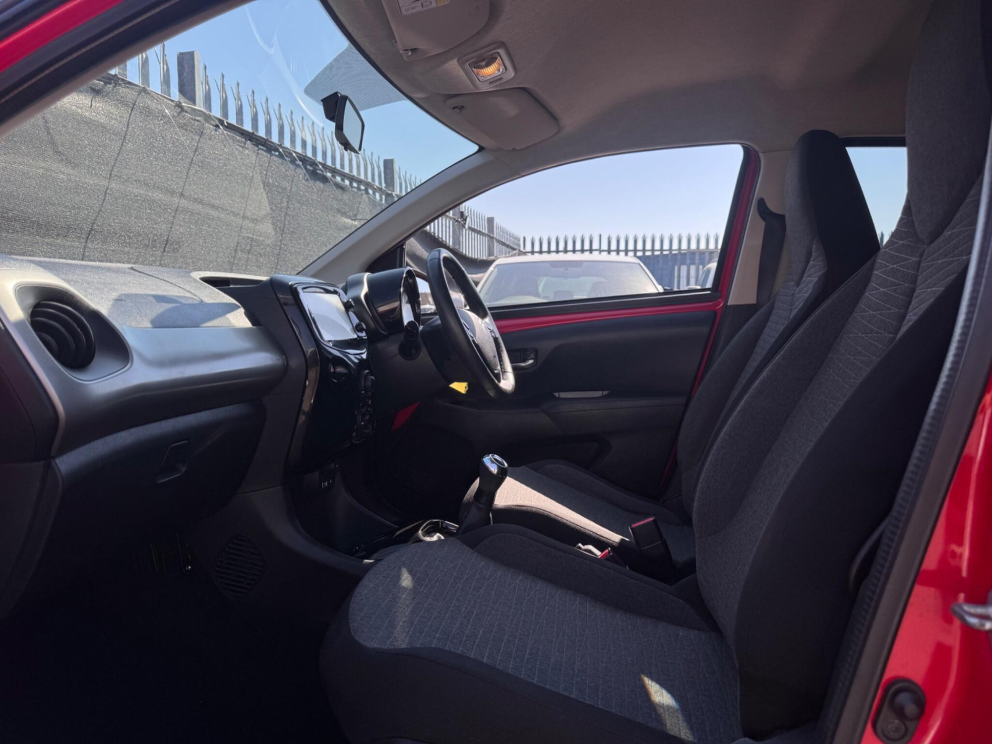 2015 Citroen C1 image 15