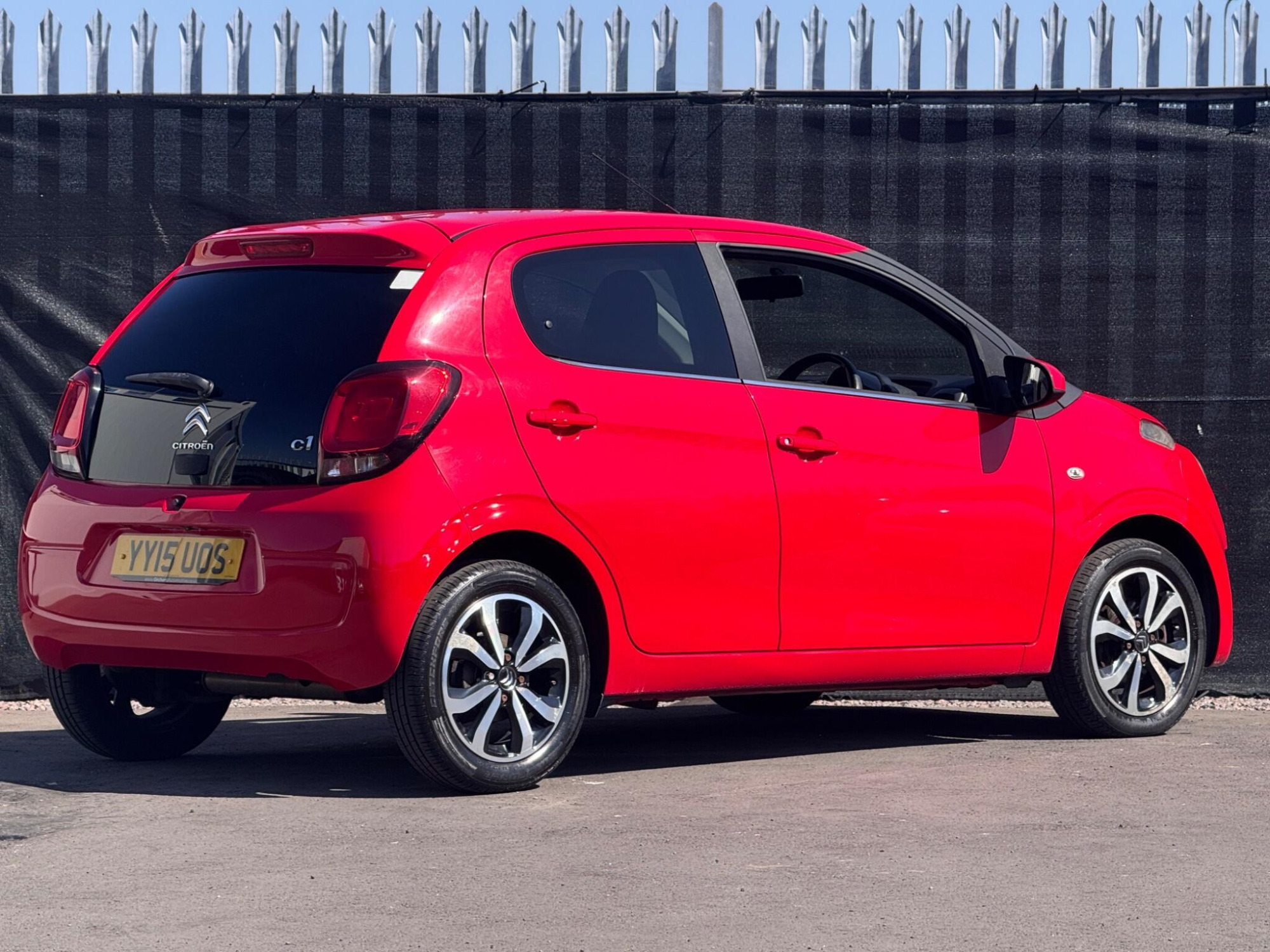 2015 Citroen C1 image 20