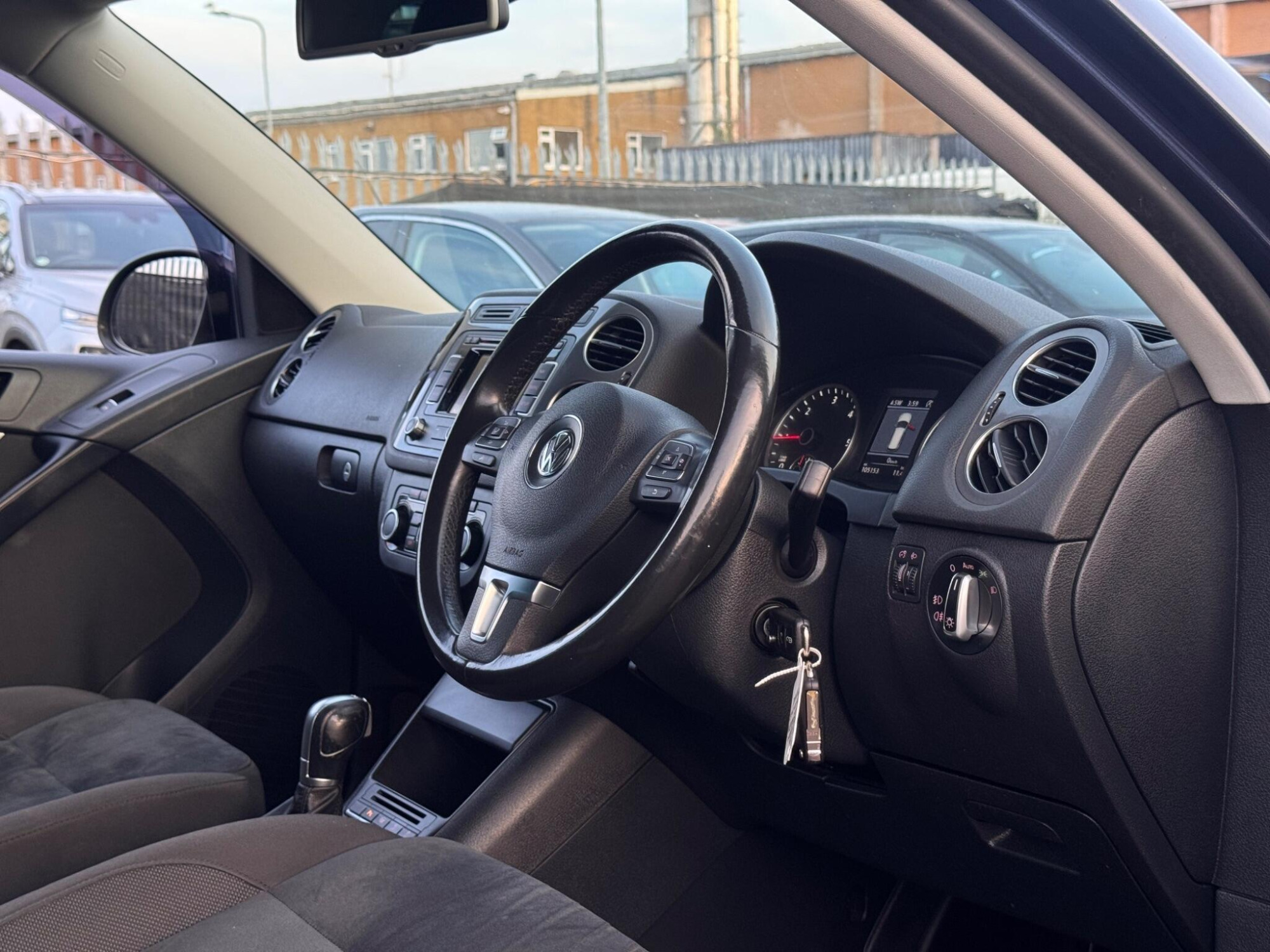 2014 Volkswagen Tiguan image 3
