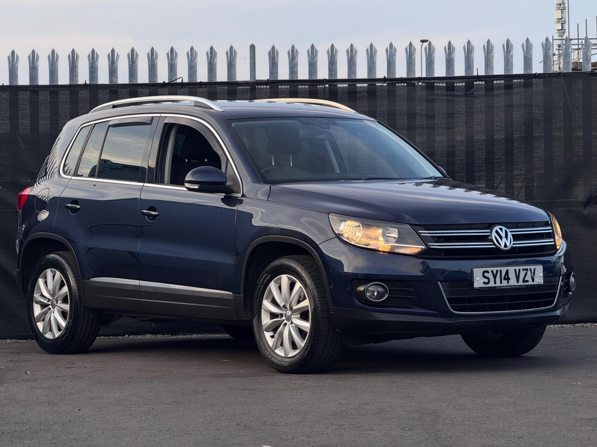 2014 Volkswagen Tiguan image 1