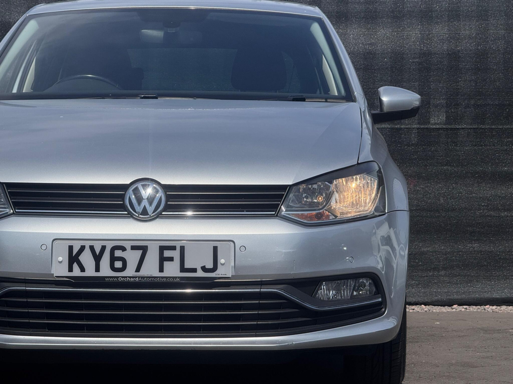 2017 Volkswagen Polo image 16