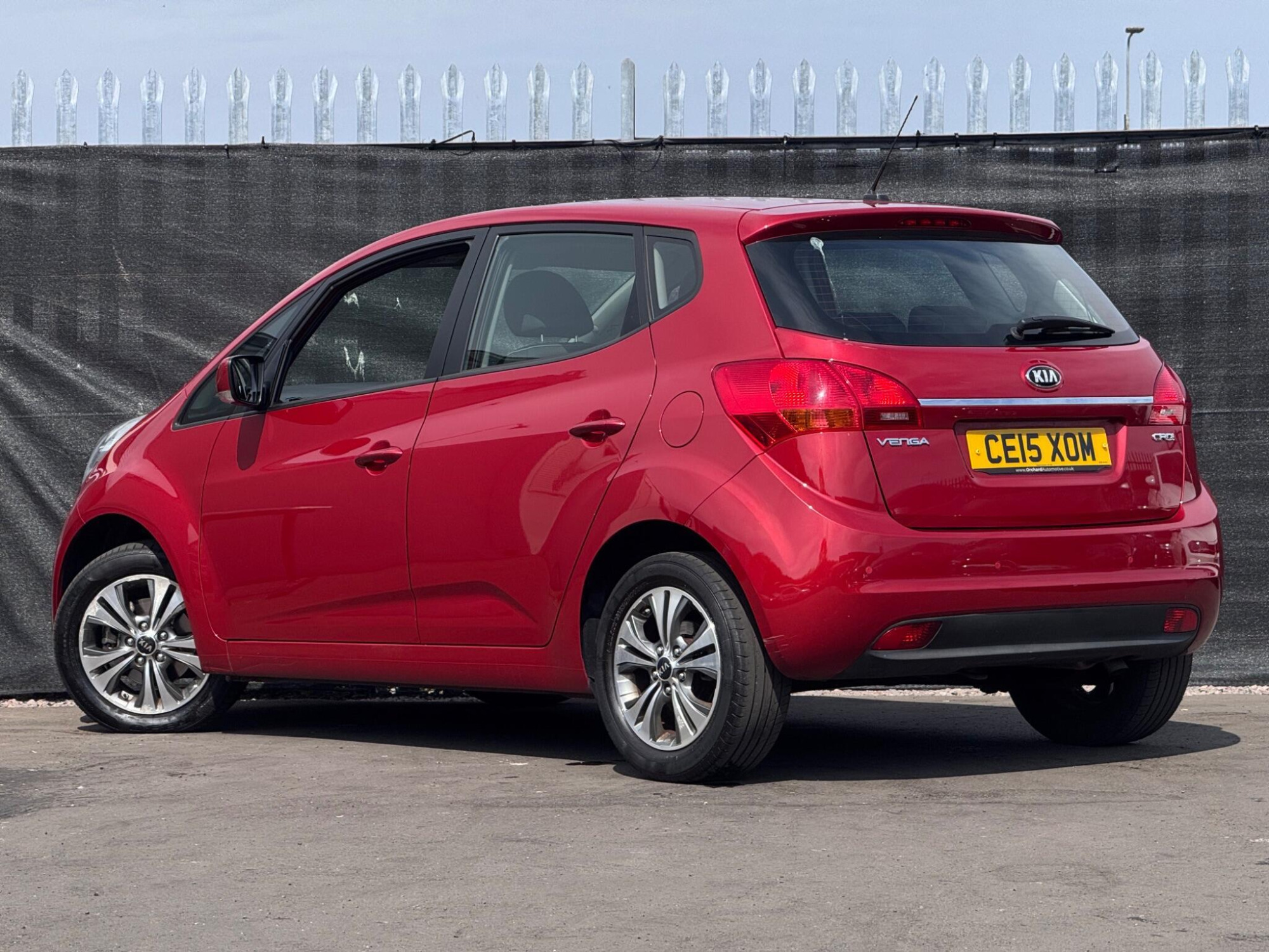 2015 Kia Venga image 2