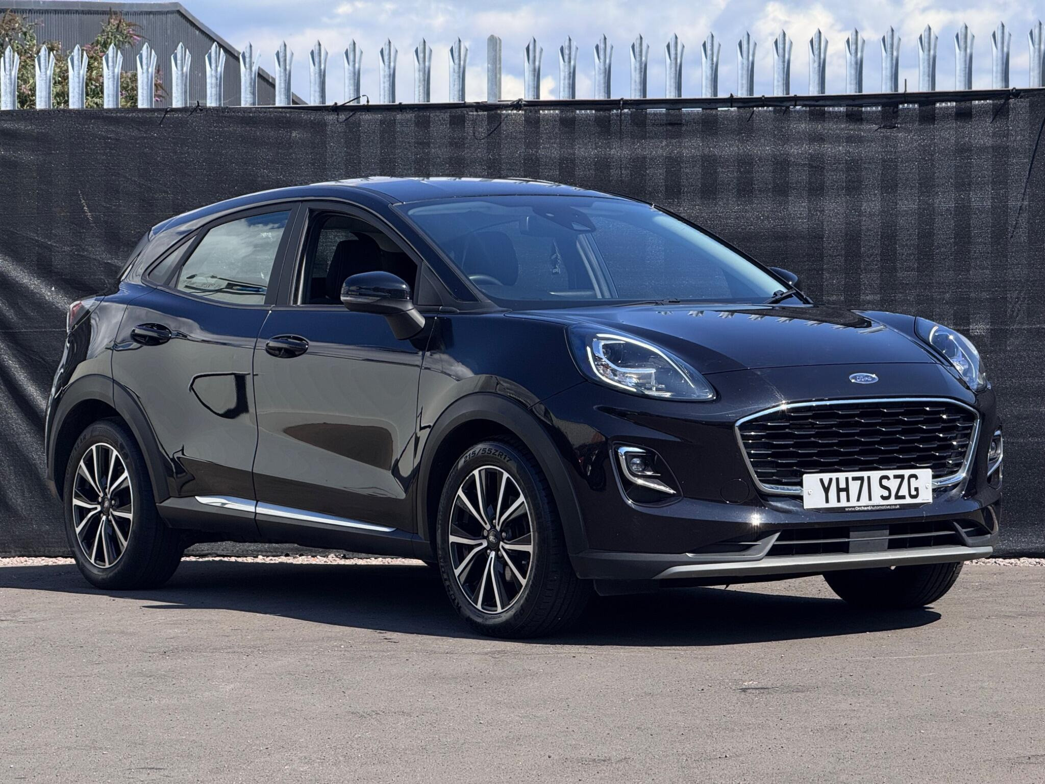 2021 Ford Puma image 1