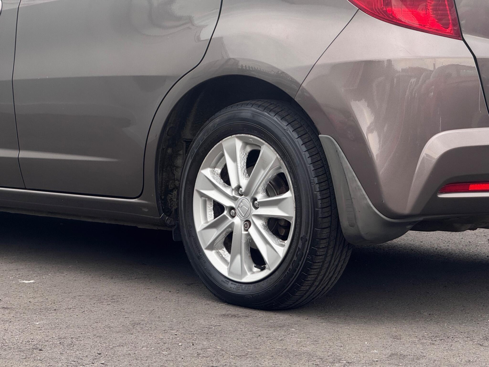 2012 Honda Jazz image 17