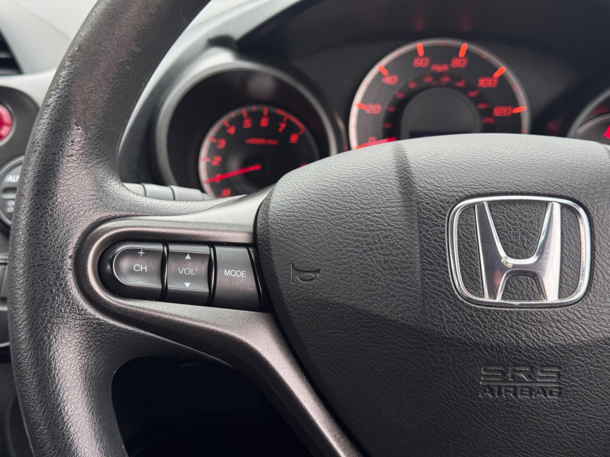 2012 Honda Jazz image 24