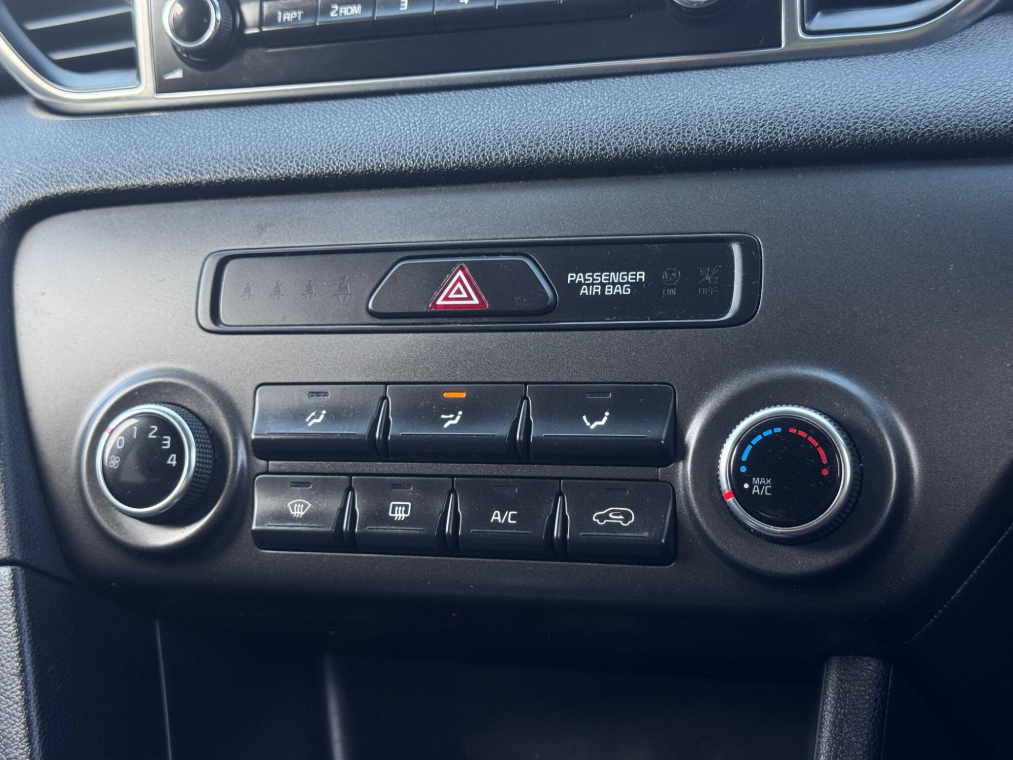 2016 Kia Sportage image 21