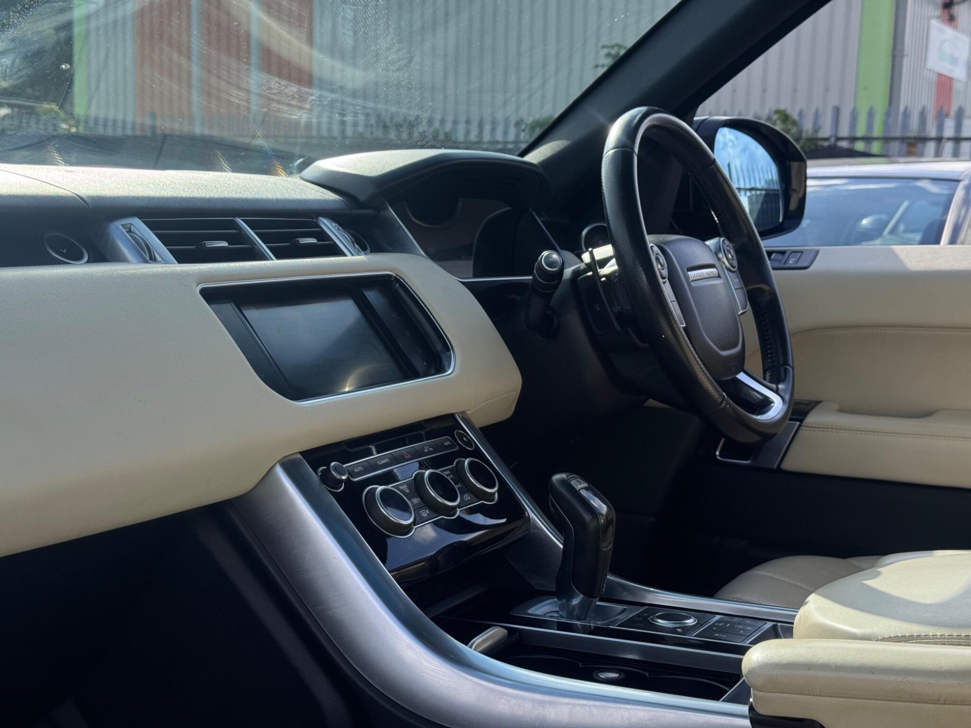 2016 Land Rover Range Rover Sport image 30