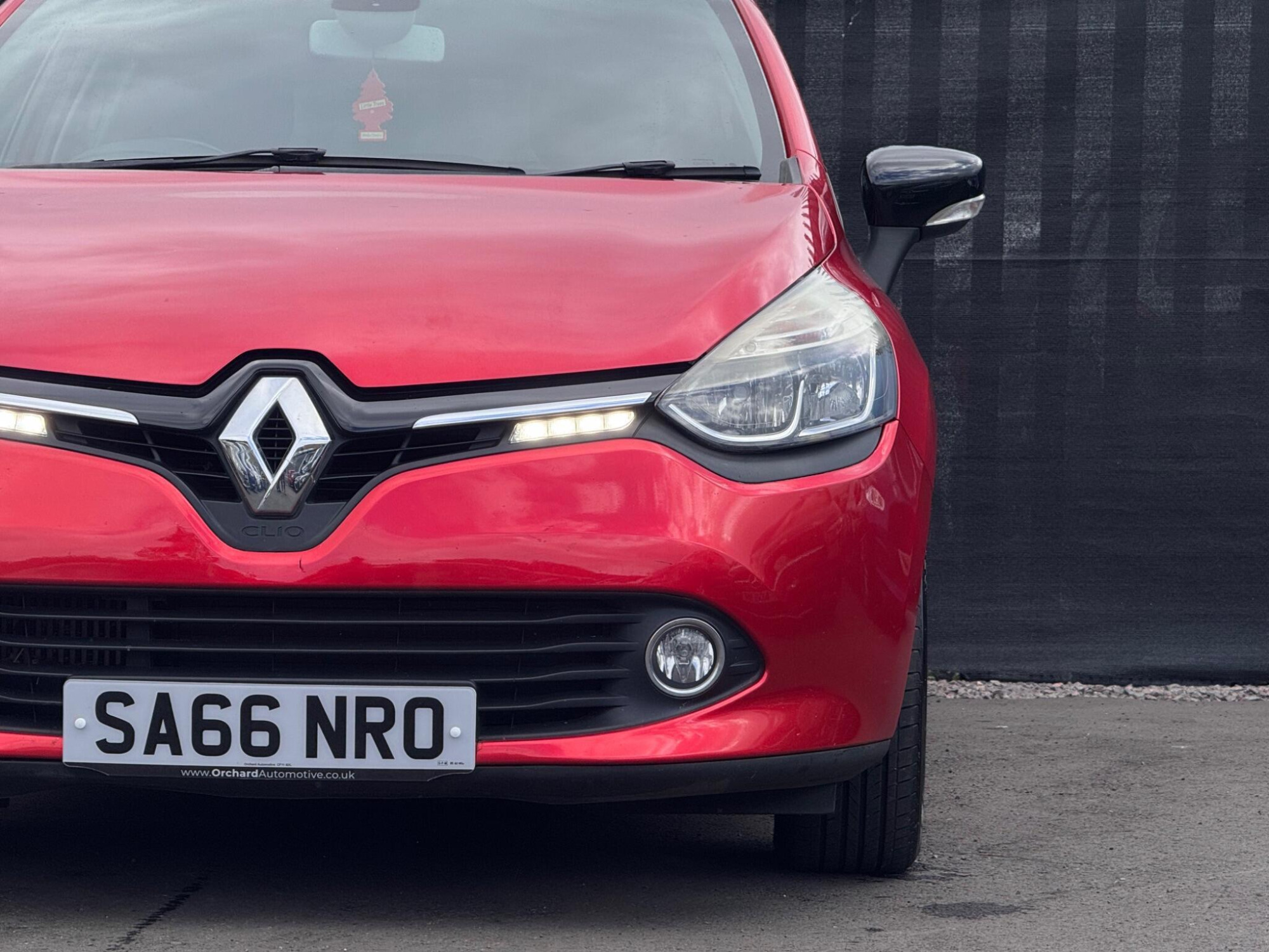 2016 Renault Clio image 17