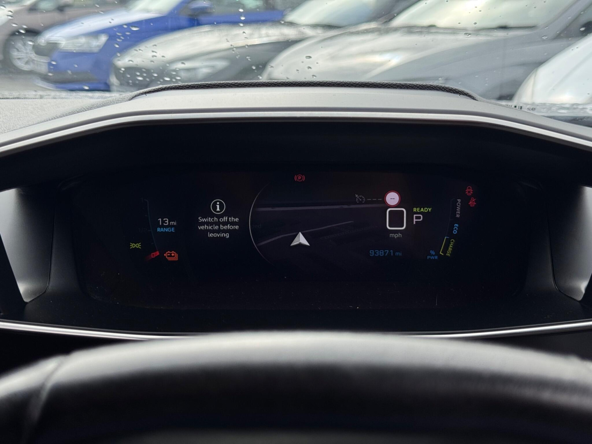 2023 Peugeot E-2008 image 29