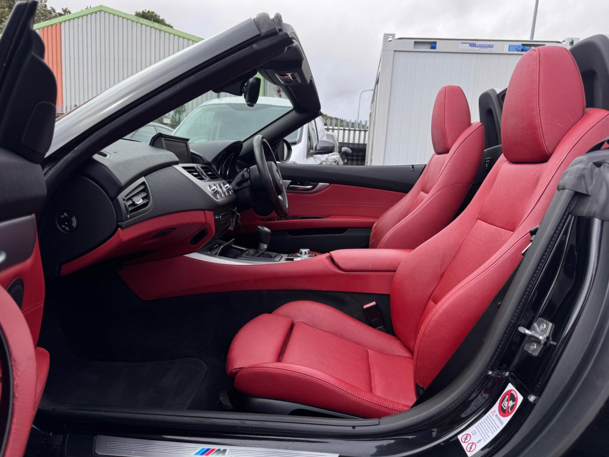 2011 BMW Z4 image 16