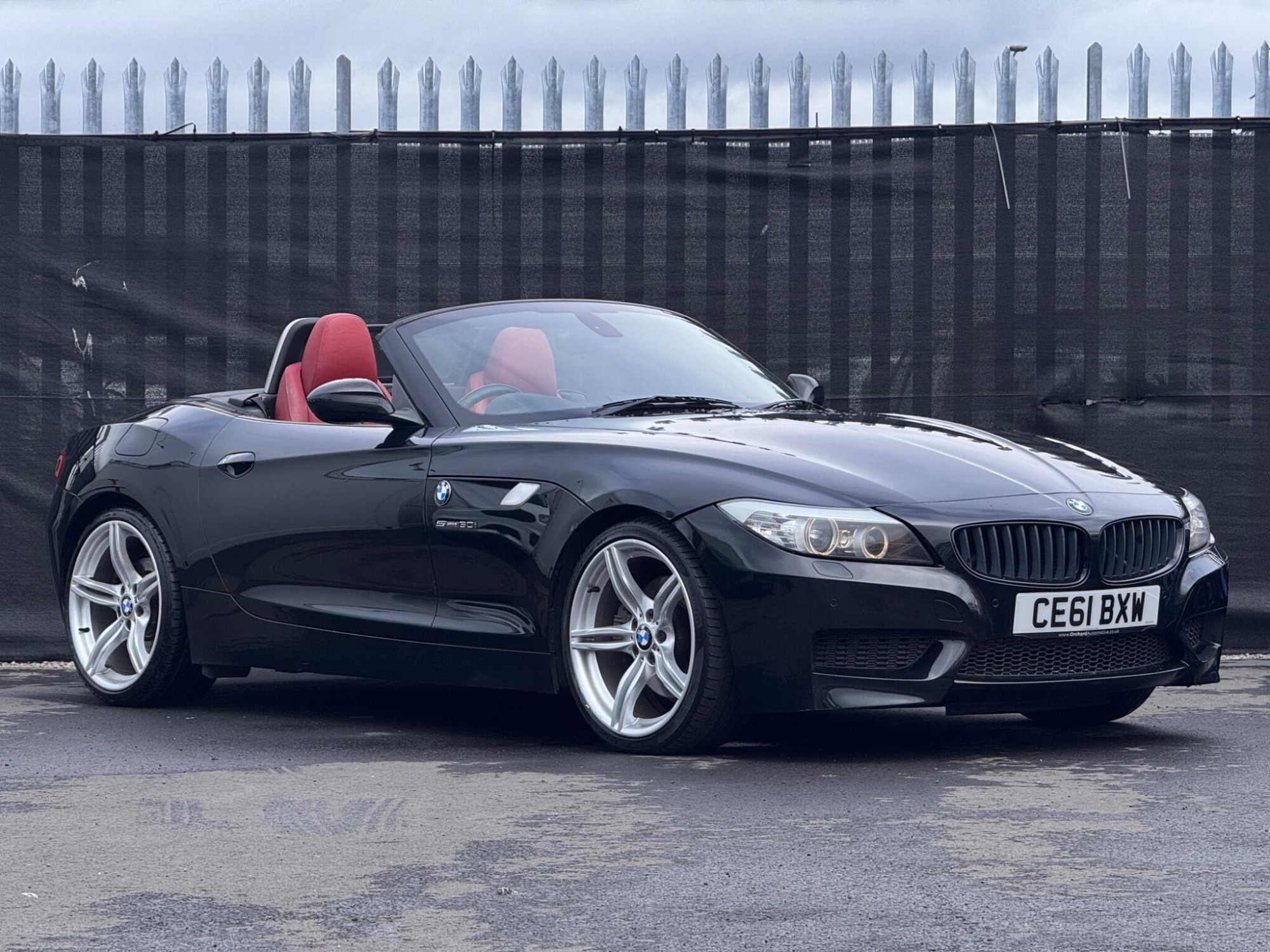 2011 BMW Z4 image 1