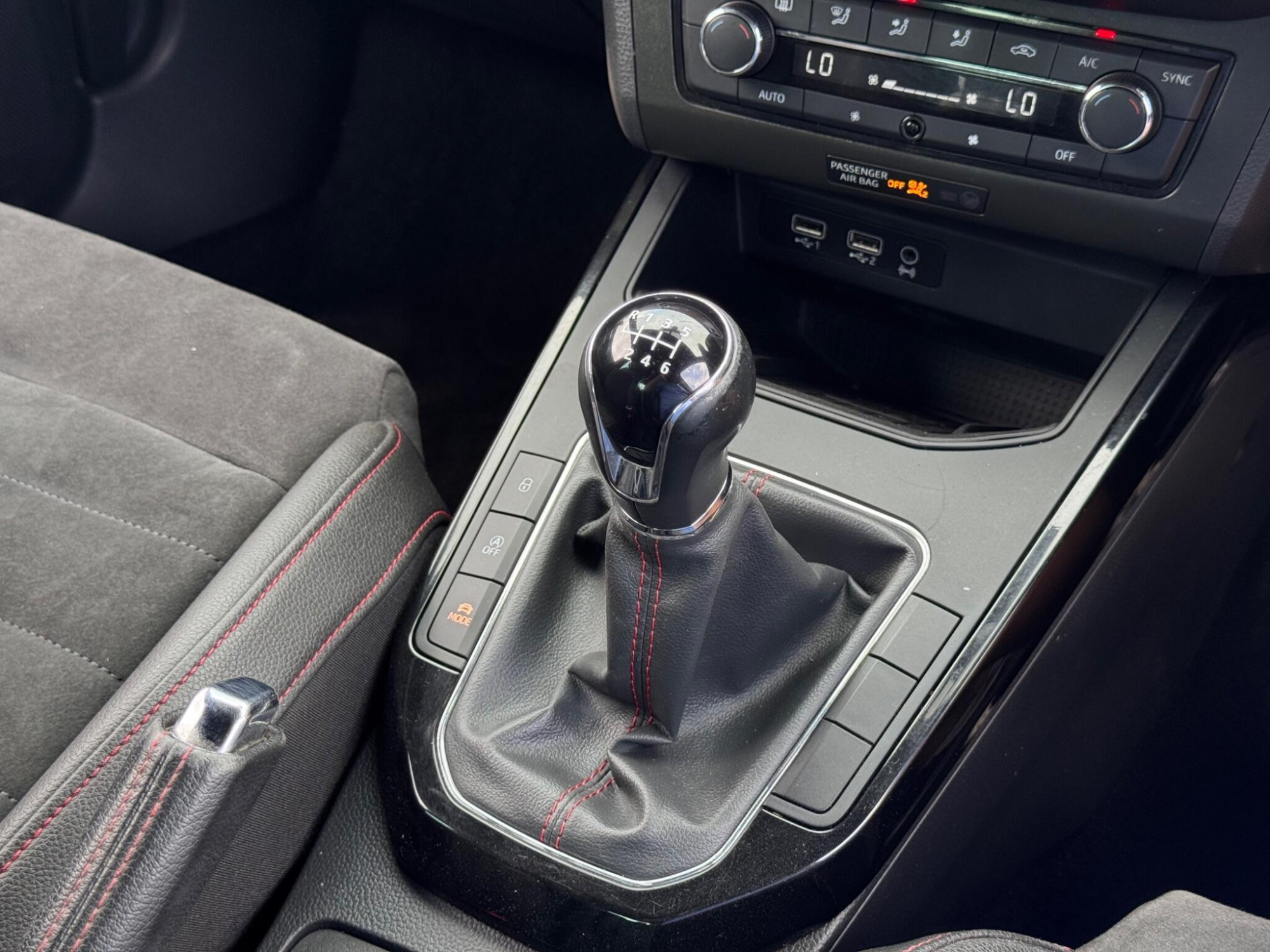 2018 SEAT Arona image 12