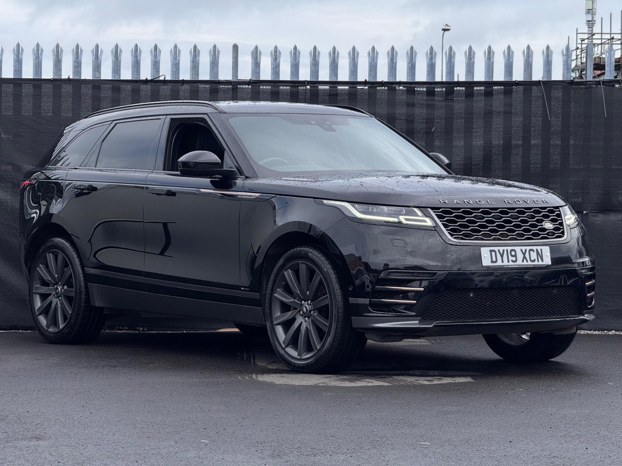 2019 Land Rover Range Rover Velar image 1