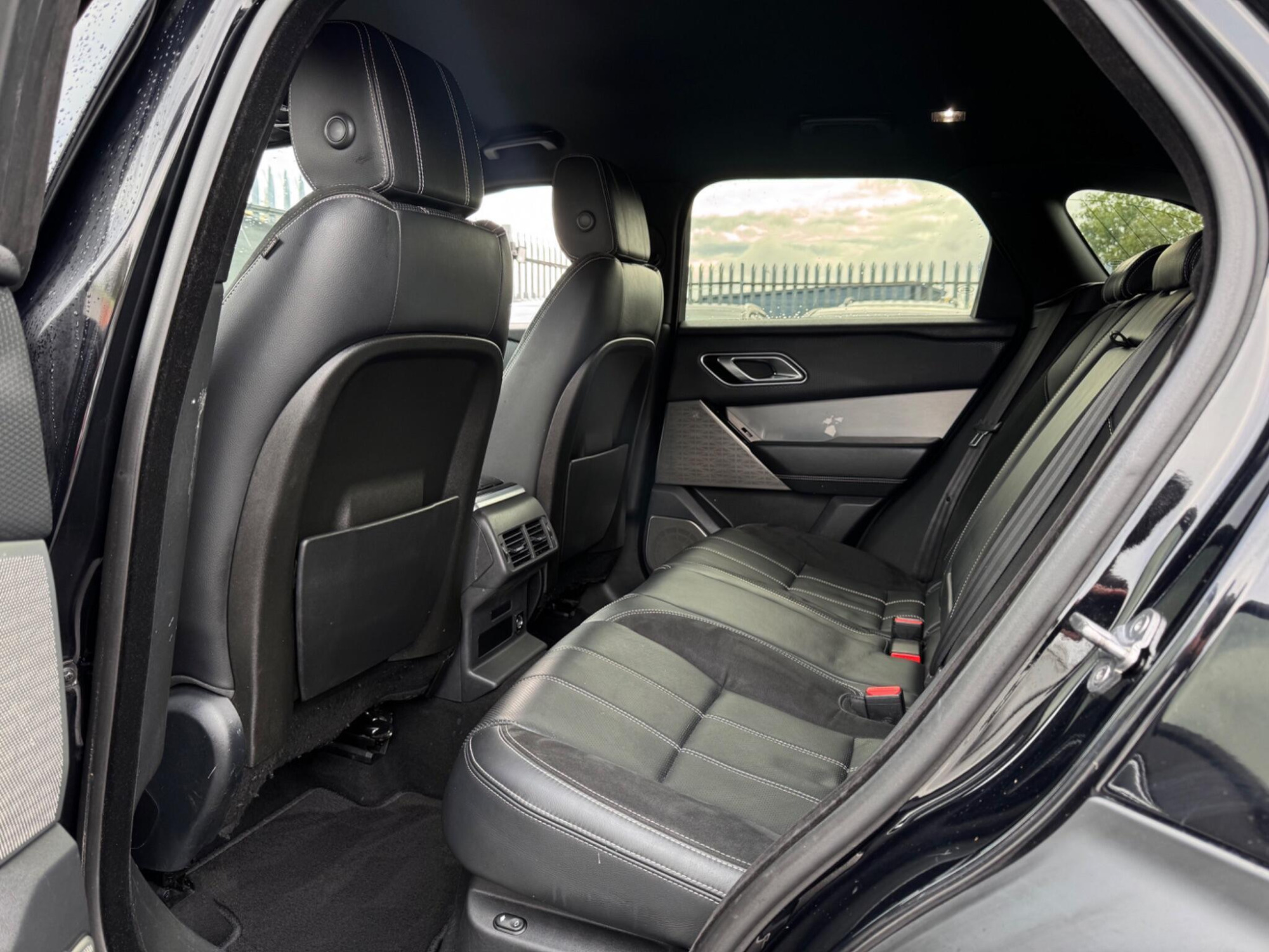 2019 Land Rover Range Rover Velar image 30