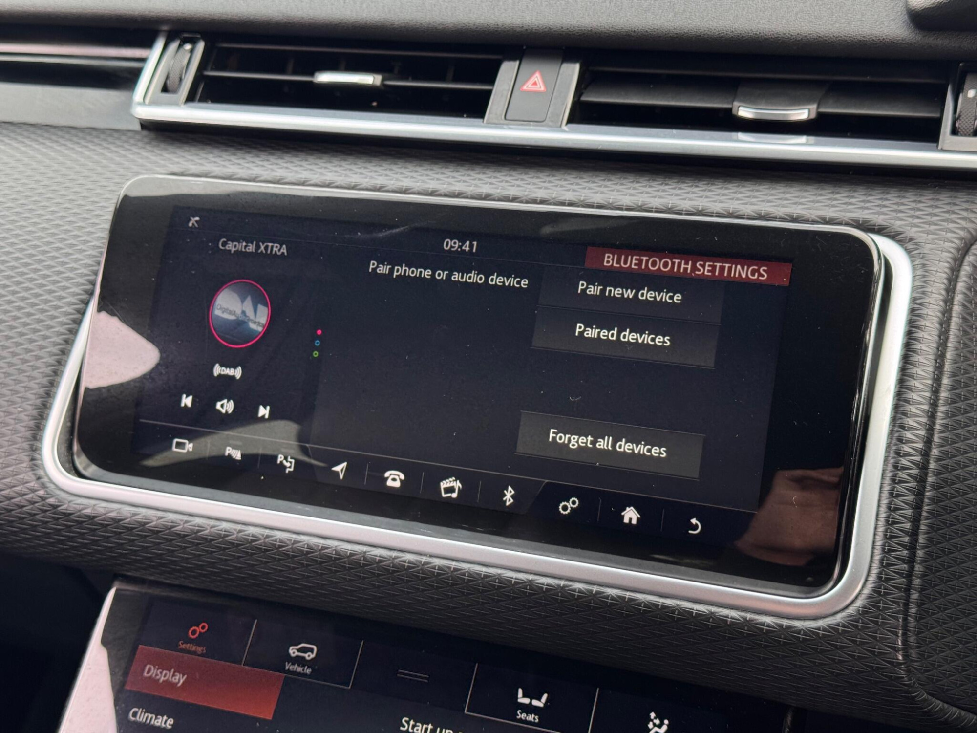 2019 Land Rover Range Rover Velar image 28