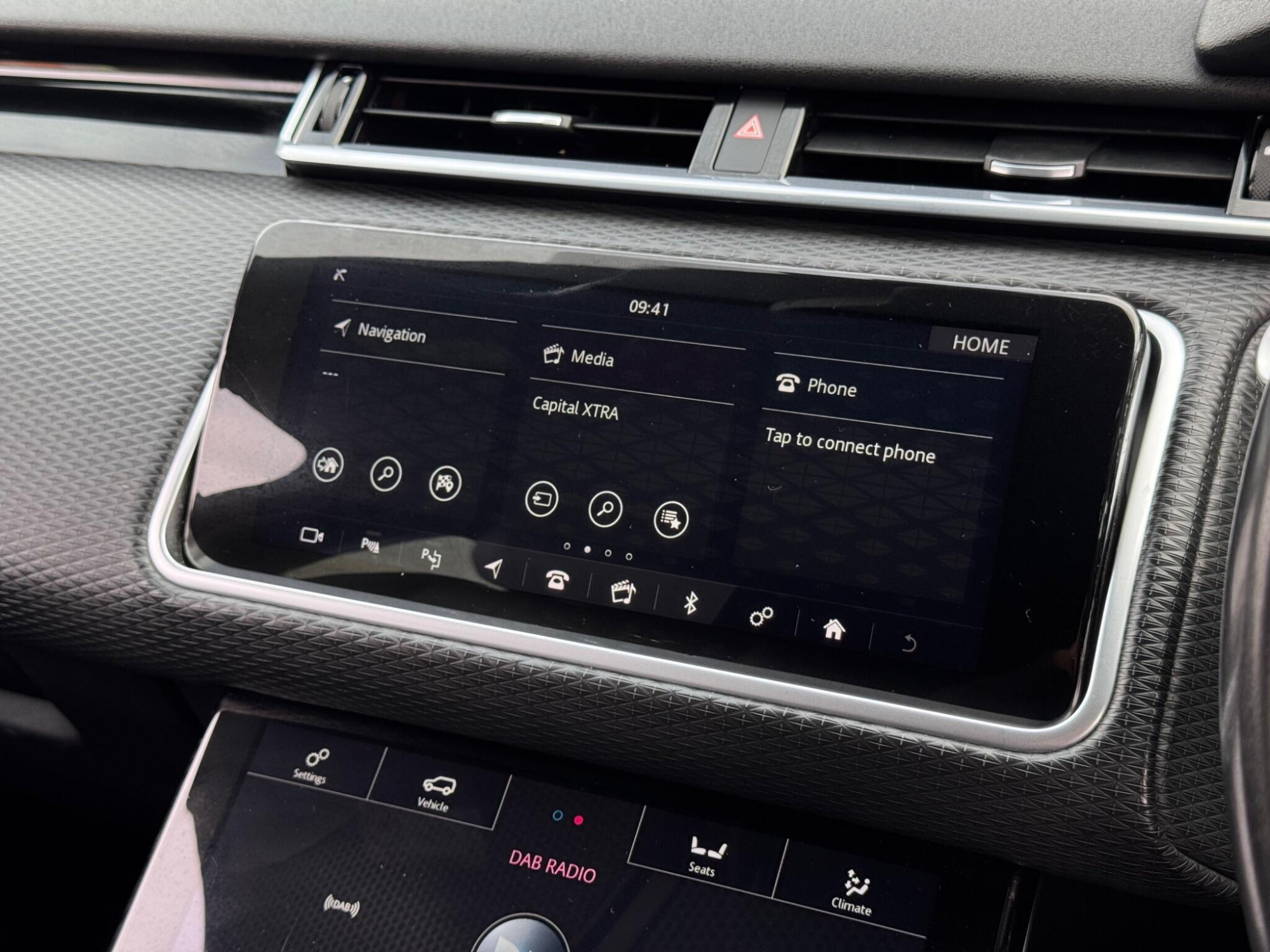 2019 Land Rover Range Rover Velar image 23