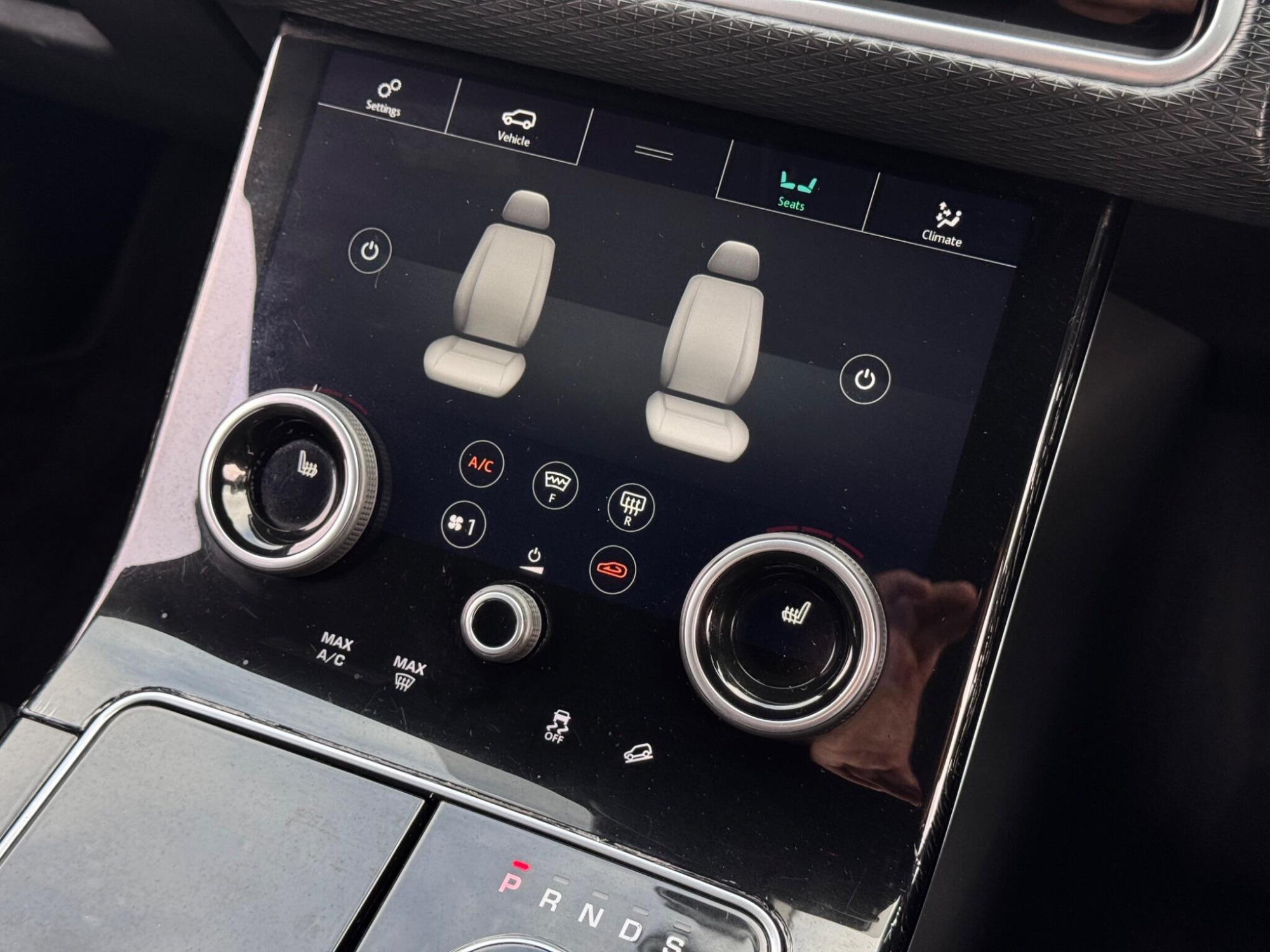 2019 Land Rover Range Rover Velar image 26