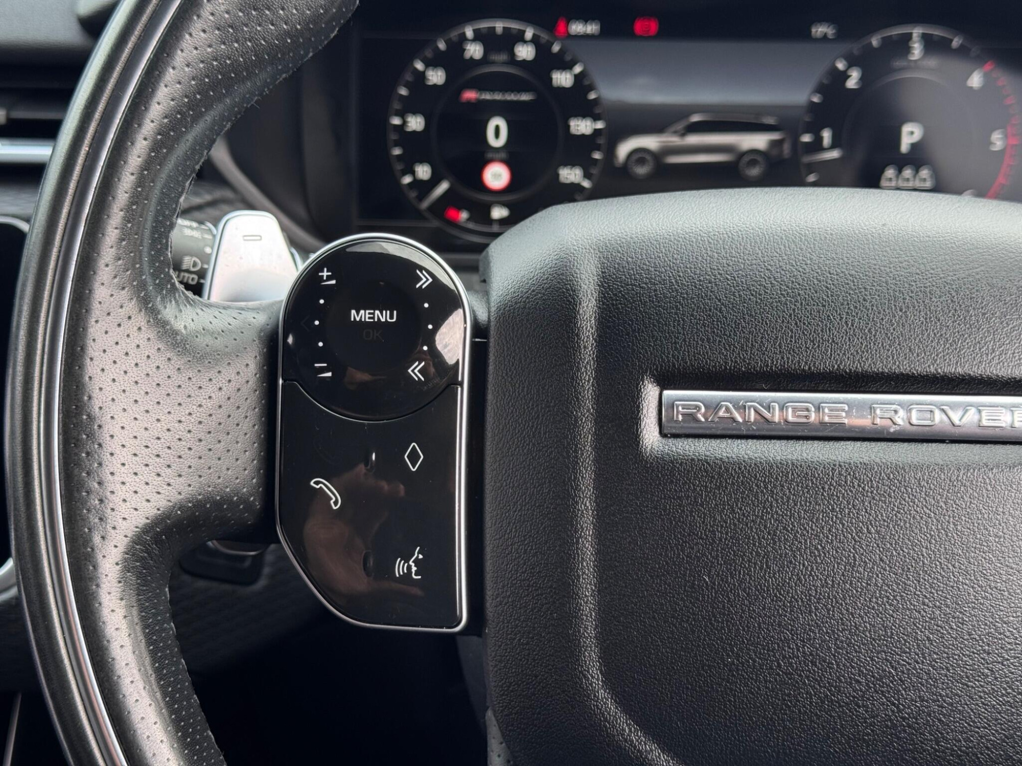 2019 Land Rover Range Rover Velar image 21