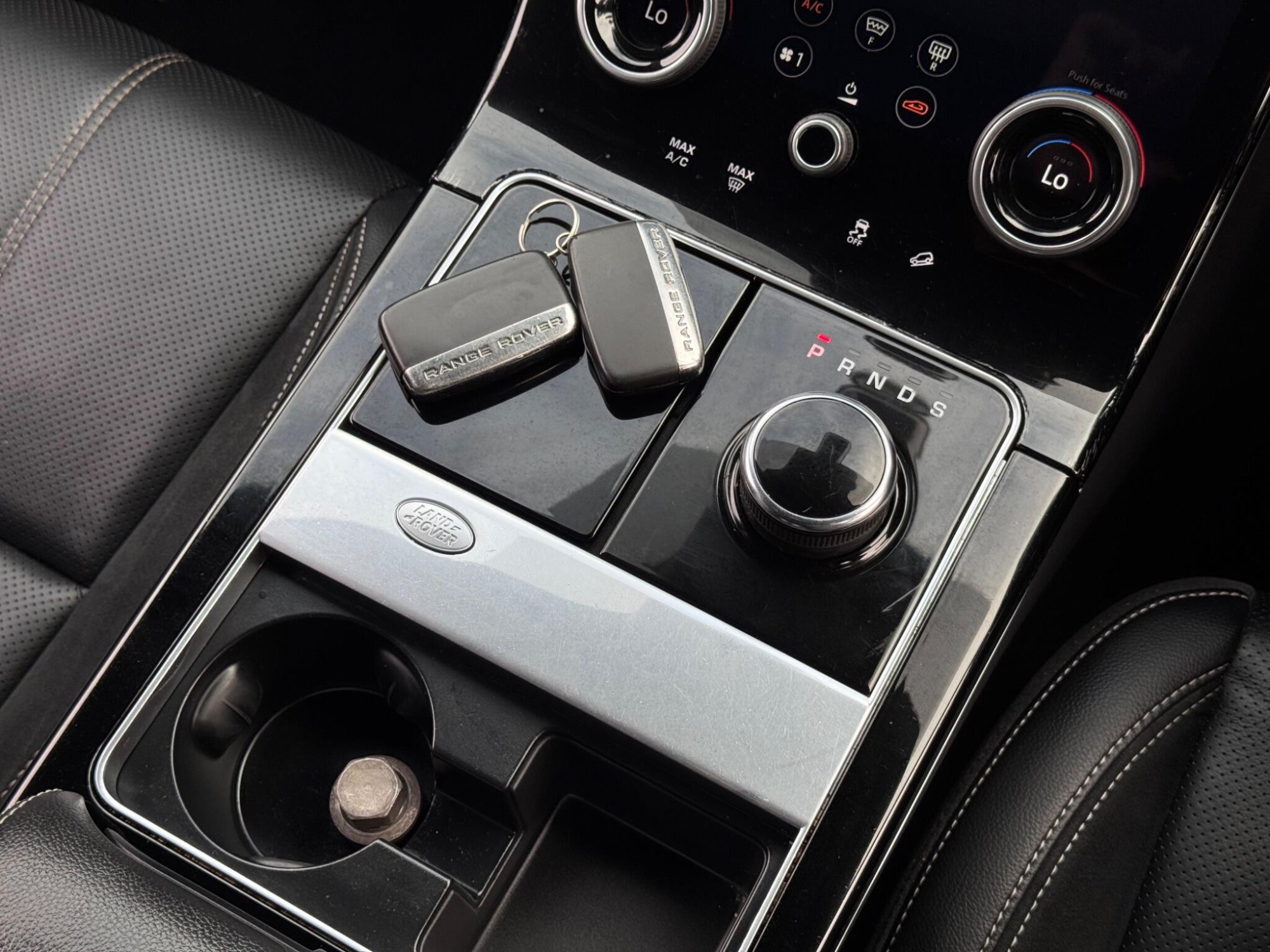 2019 Land Rover Range Rover Velar image 13