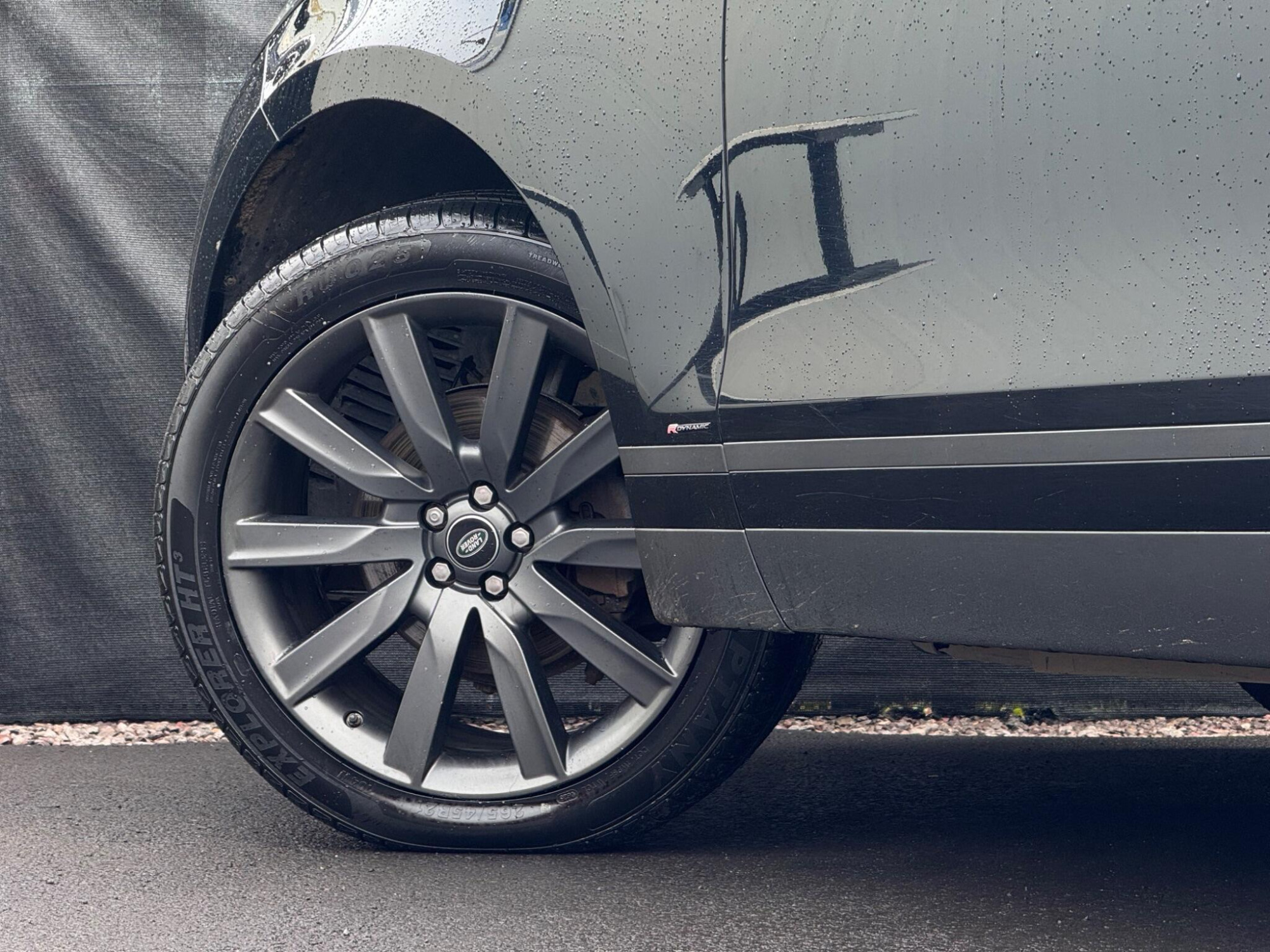 2019 Land Rover Range Rover Velar image 10