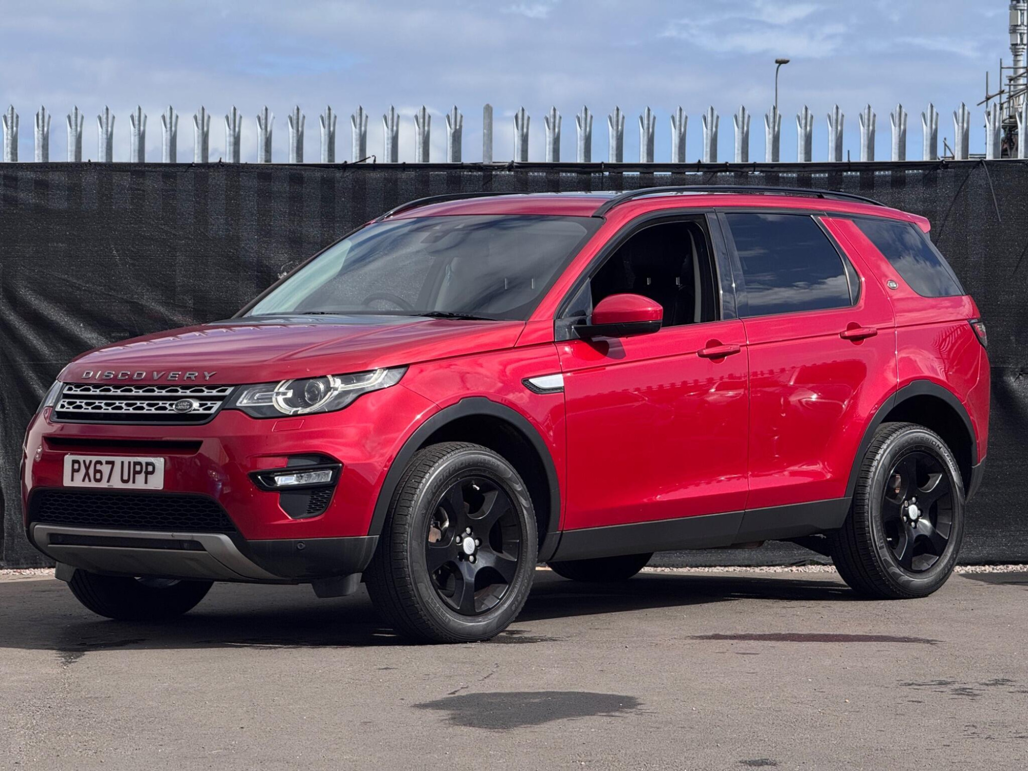 2017 Land Rover Discovery Sport image 5