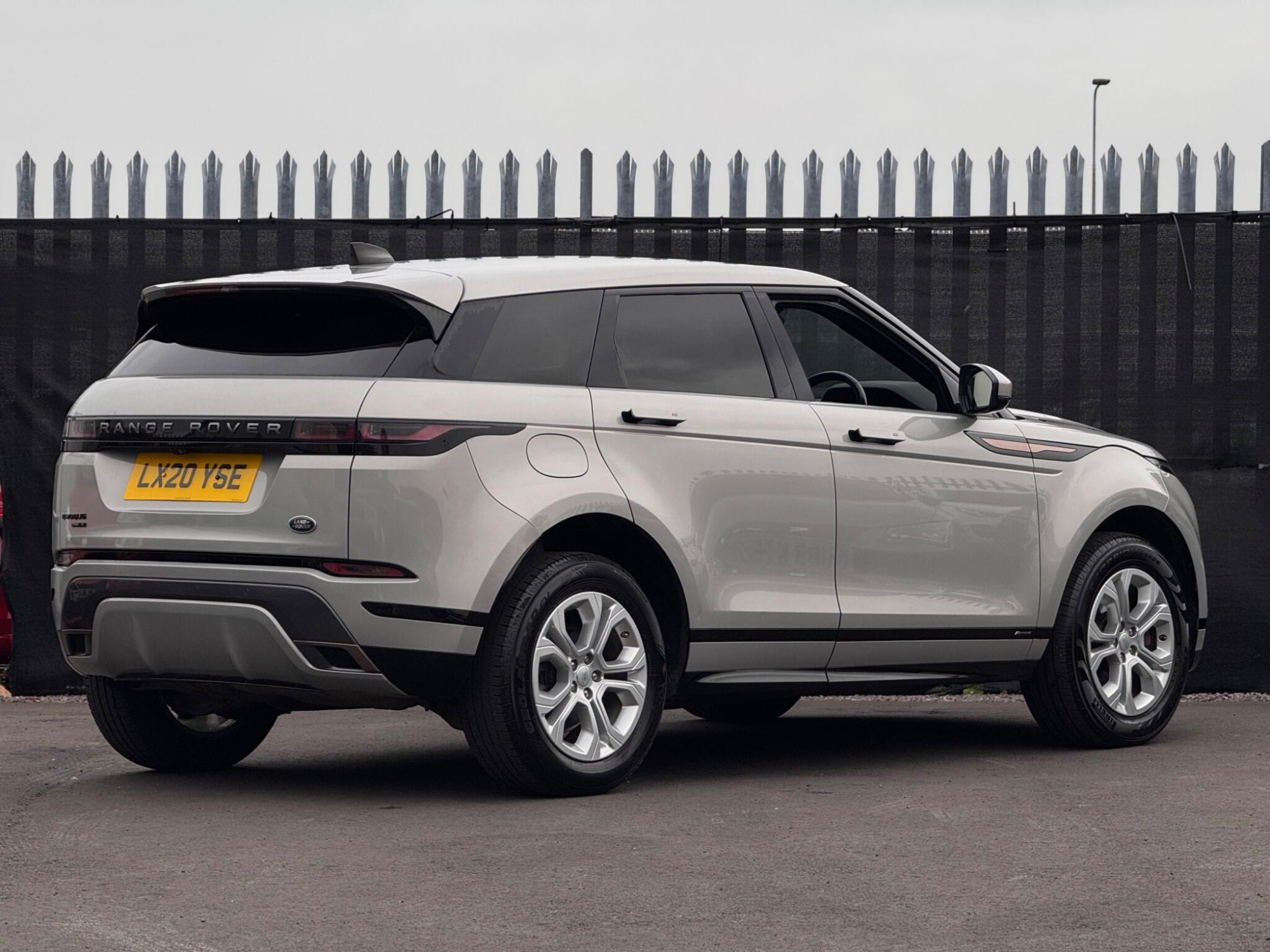 2020 Land Rover Range Rover Evoque image 10