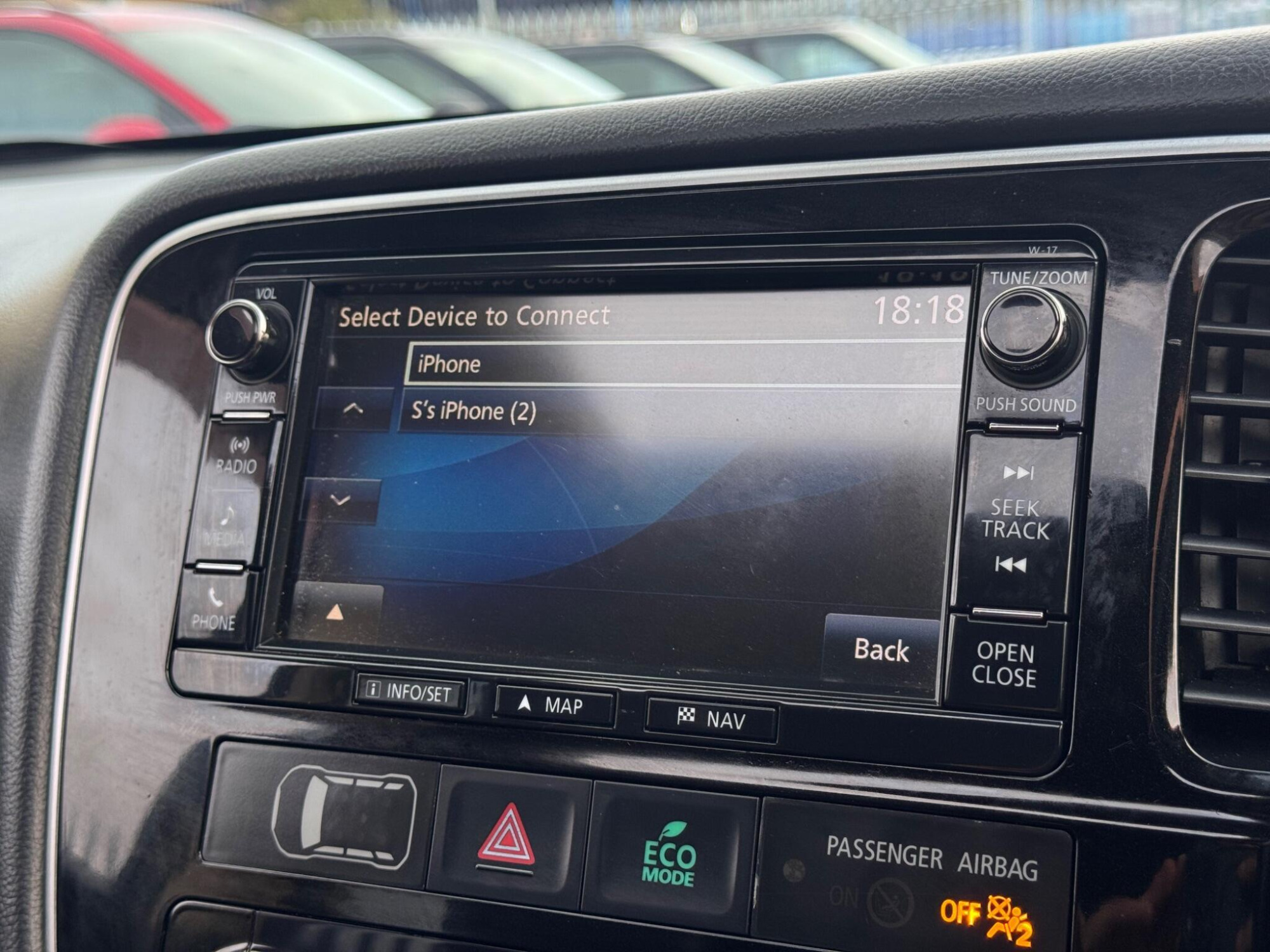 2017 Mitsubishi Outlander image 31
