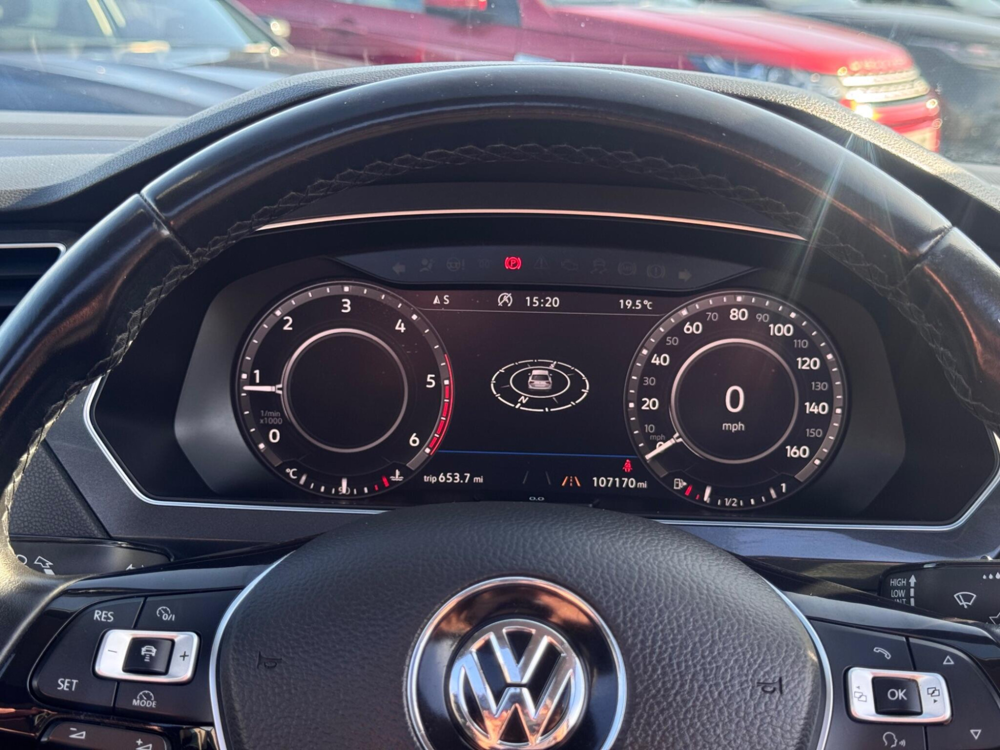 2017 Volkswagen Tiguan image 28