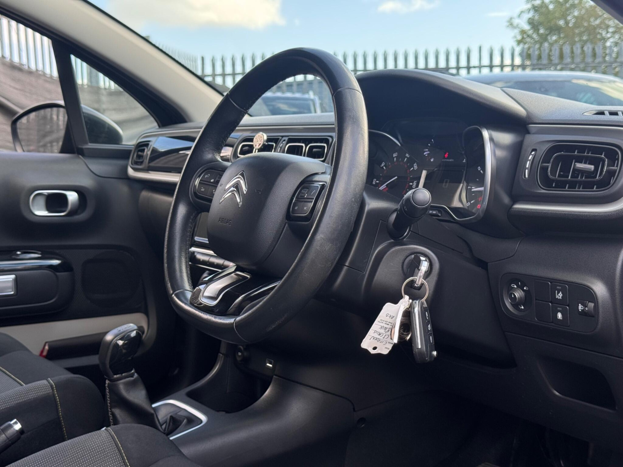2019 Citroen C3 image 3