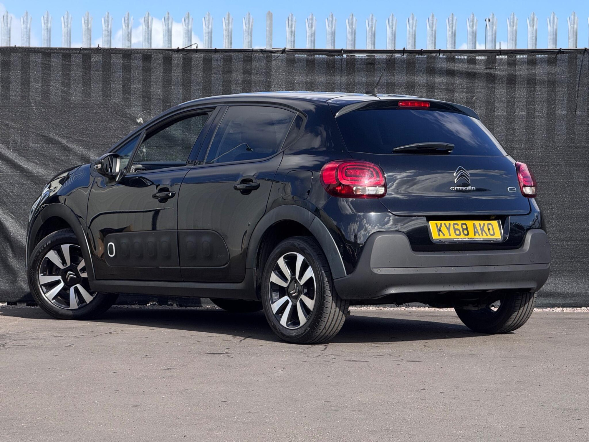 2019 Citroen C3 image 2