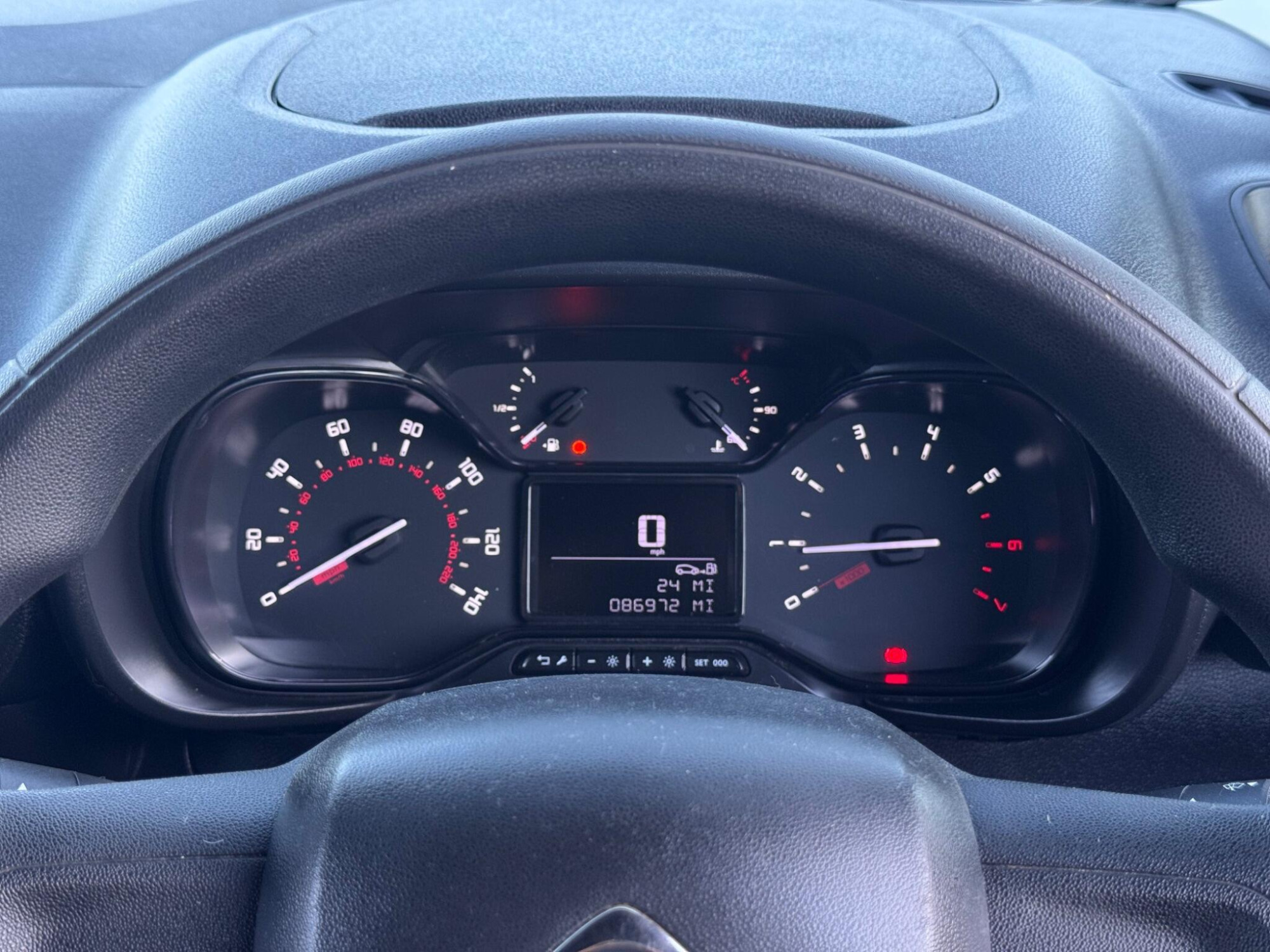 2020 Citroen Berlingo image 19